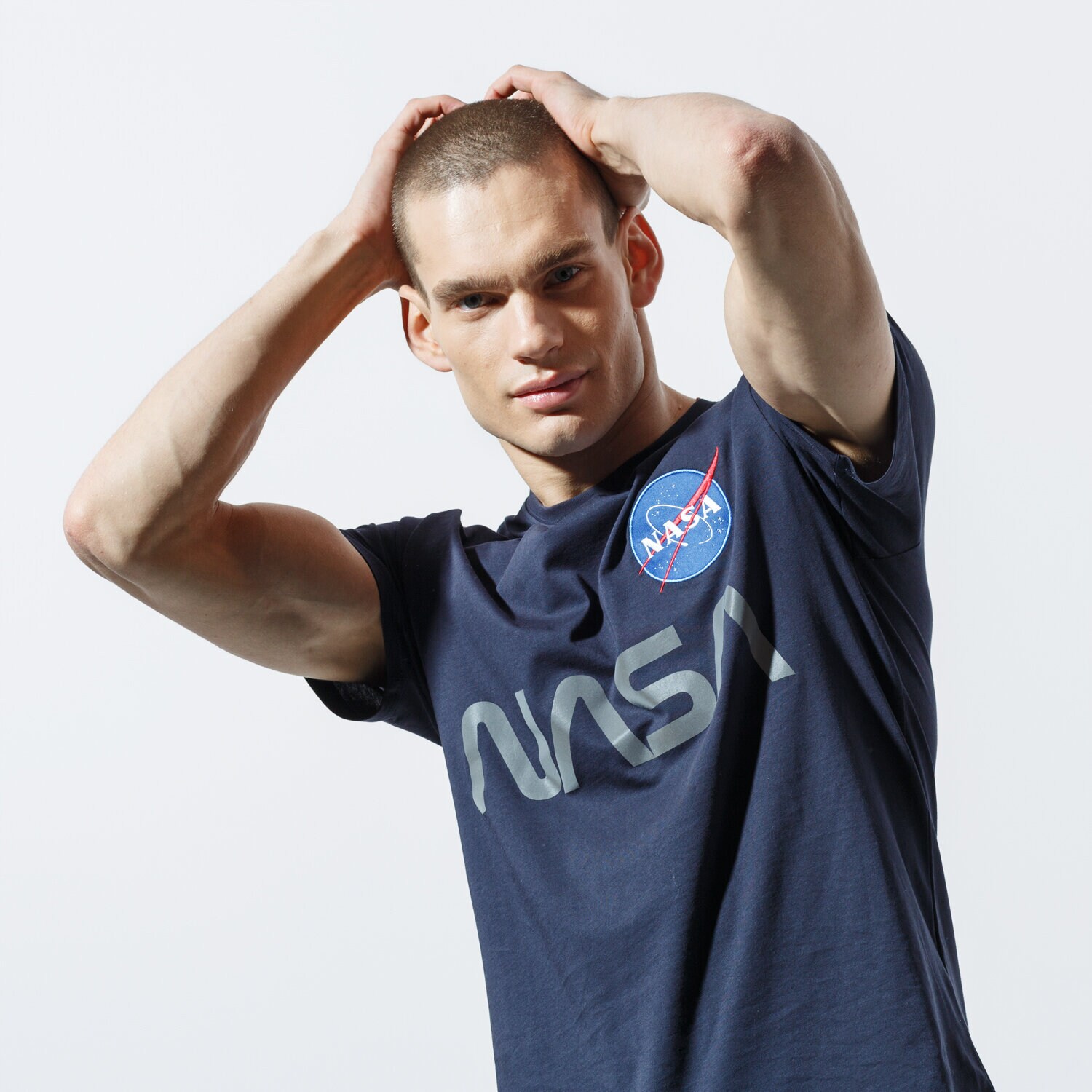 pánské tričko ALPHA INDUSTRIES TRIČKO NASA REFLECTIVE T 17850107 TMAVOMODRÁ