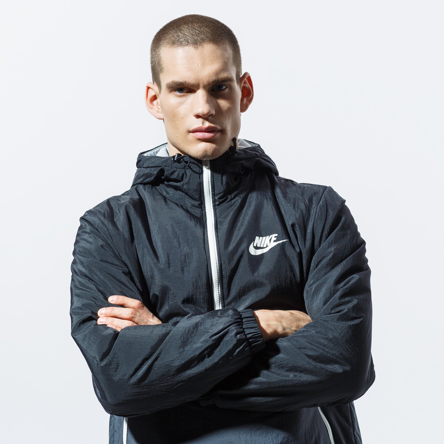 pánská zimní bunda NIKE BUNDA M NSW SYN FILL JKT HD HZ CI1654-010 ČERNÁ