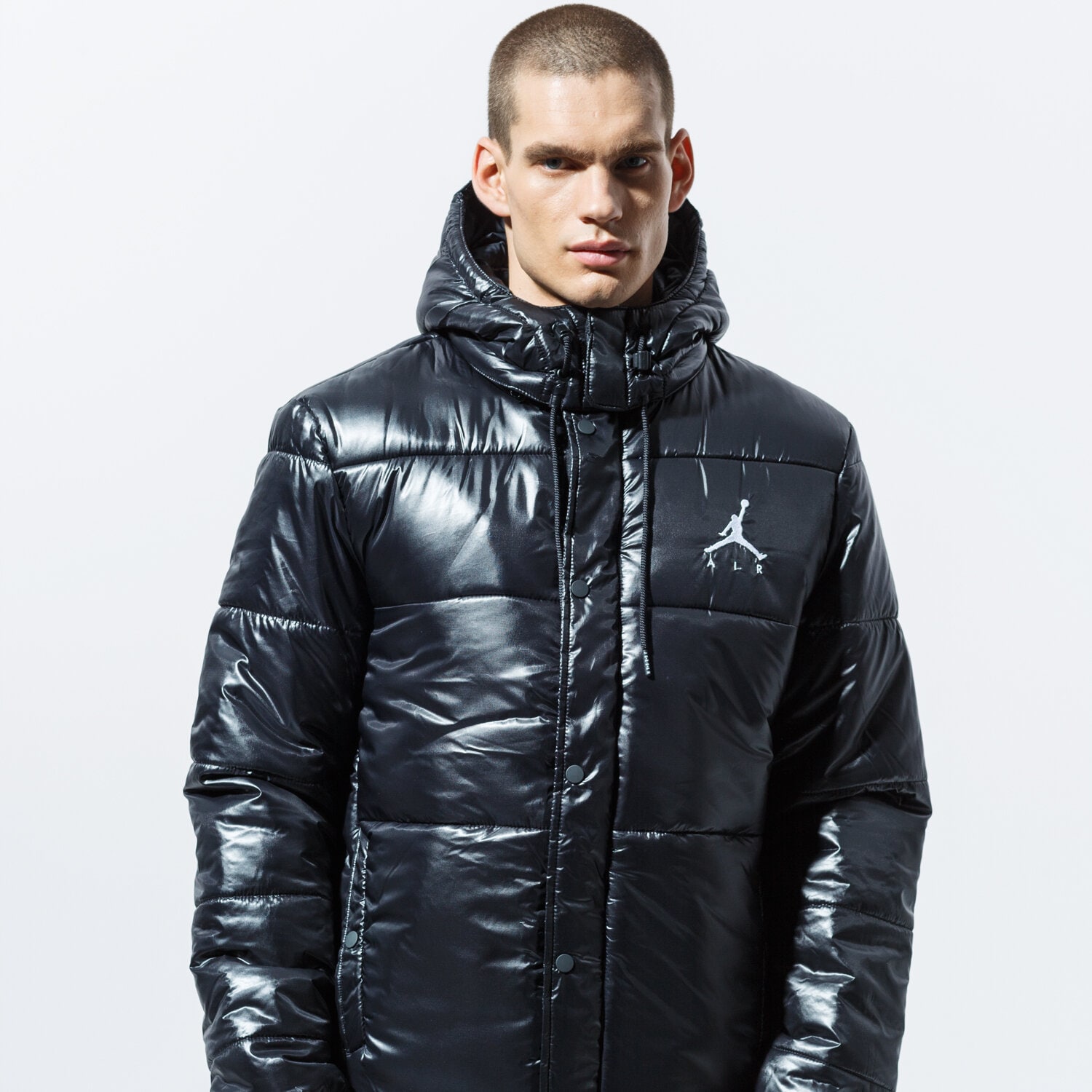 pánská zimní bunda JORDAN BUNDA M J JUMPMAN PUFFER JKT AV2600-010 ČERNÁ