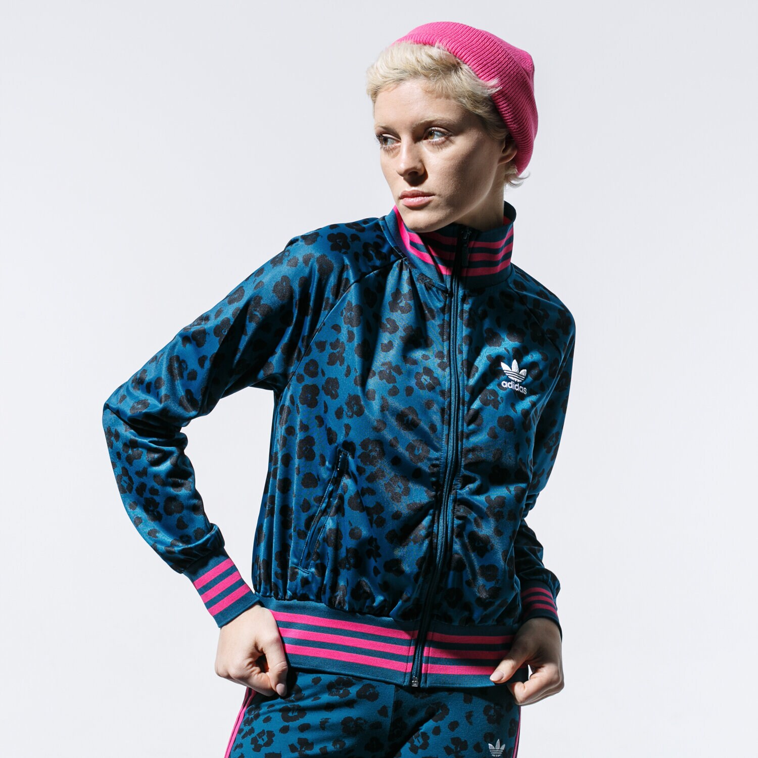 dámská mikina ADIDAS MIKINA AOP TRACKTOP ED4779 VÍCEBAREVNÁ