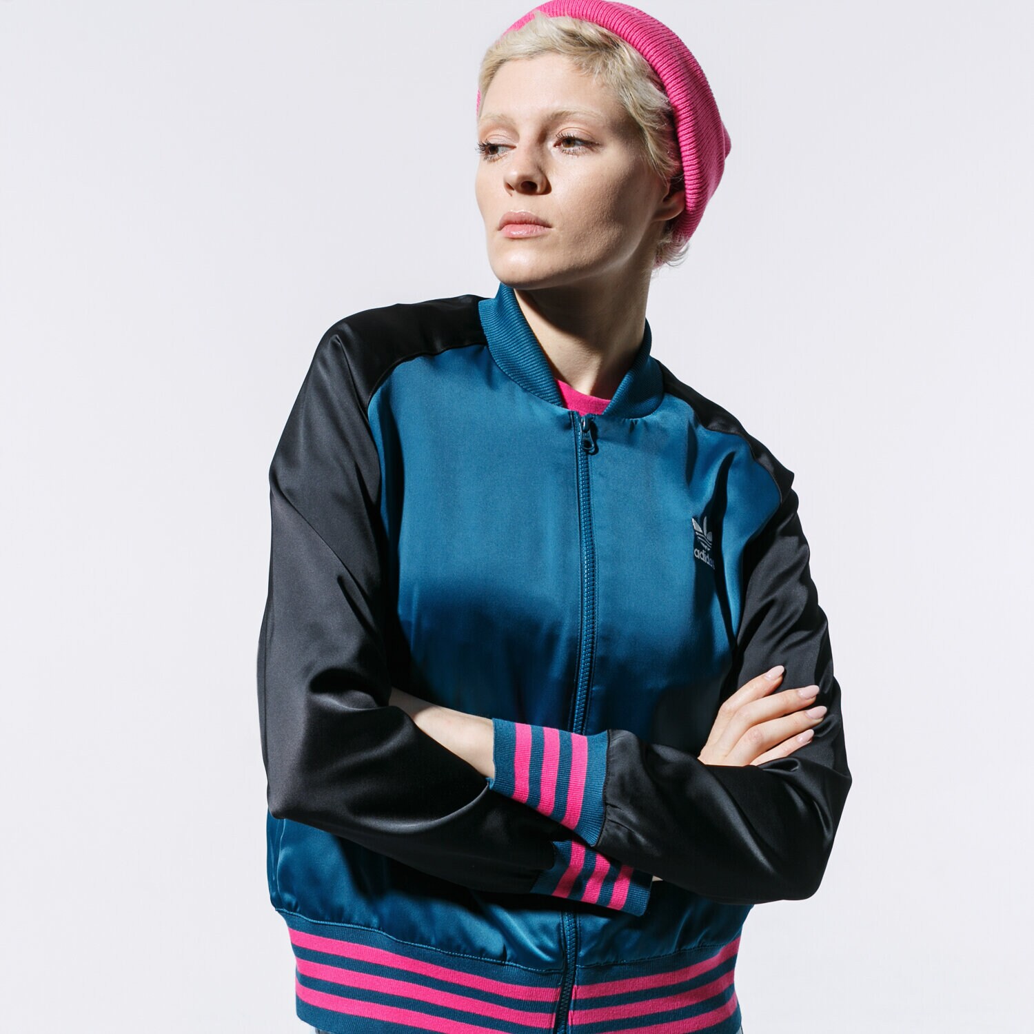 dámská zimní bunda ADIDAS BUNDA SATIN BOMBER TT ED4764 VÍCEBAREVNÁ