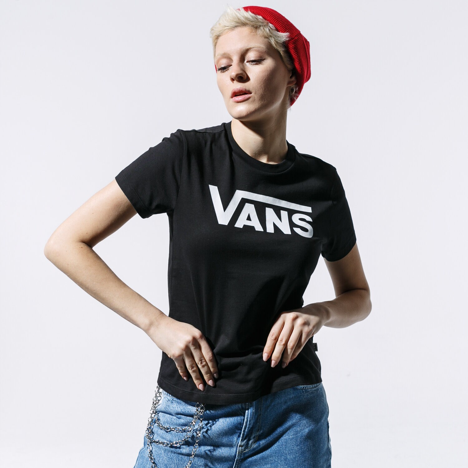 dámské tričko VANS TRIČKO FLYING V CREW TEE VN0A3UP4BLK1 ČERNÁ