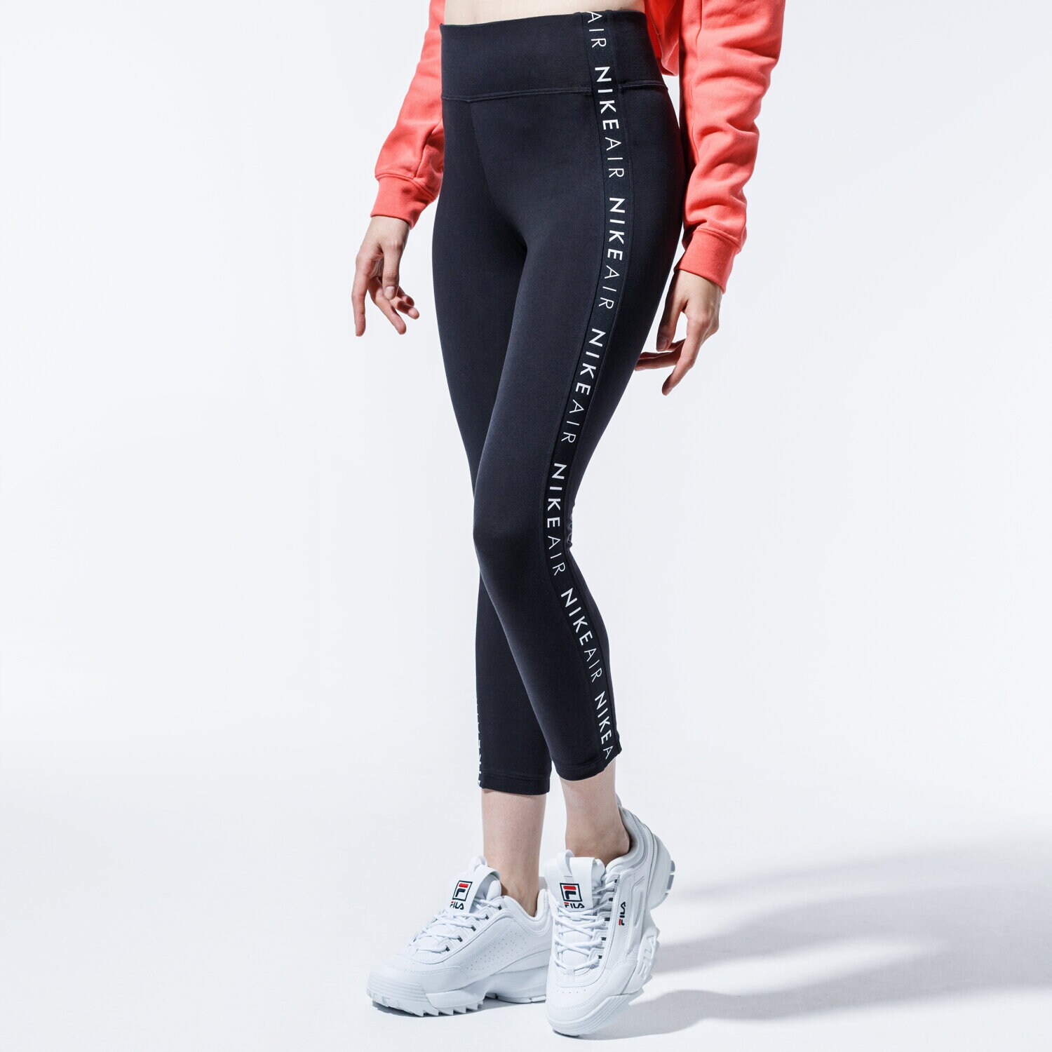 dámské kalhoty NIKE KALHOTY  W NSW AIR LGGNG BV4773010 ČERNÁ