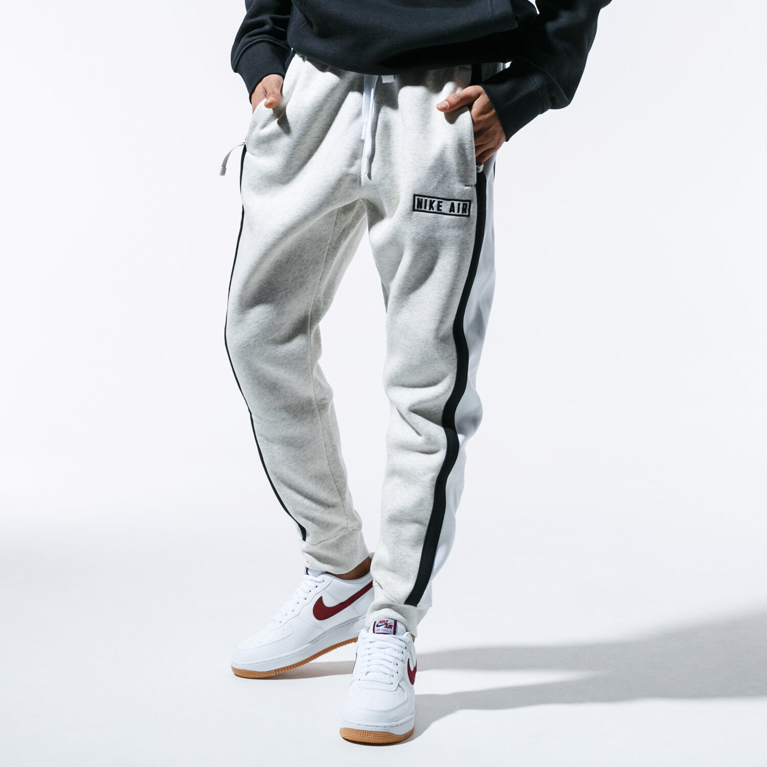 pánské kalhoty NIKE KALHOTY  M NSW NIKE AIR PANT FLC BV5147-141 ŠEDÁ