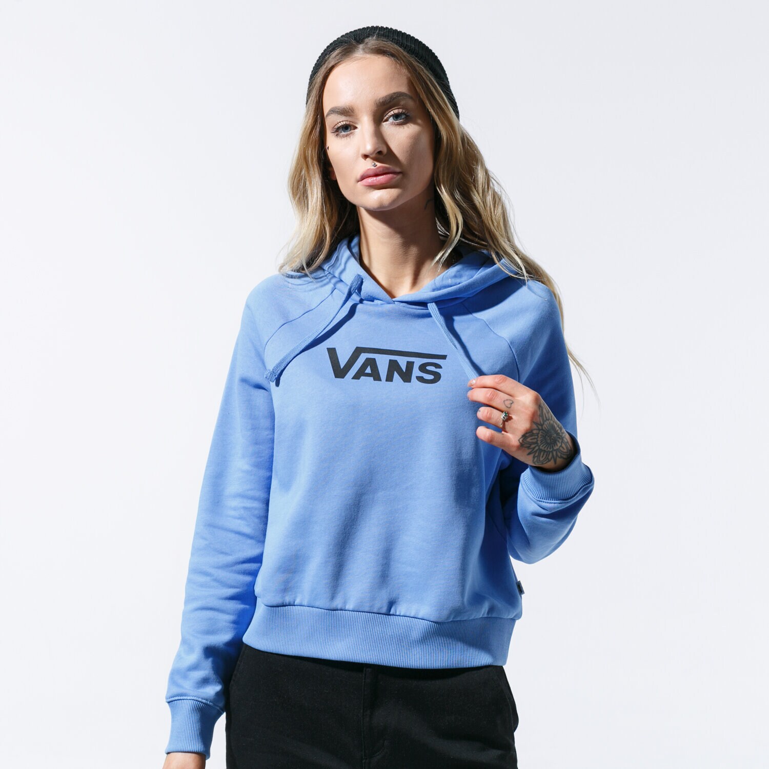 dámská mikina VANS MIKINA S KAPUCÍ FLYING V BOXY HOODIE VN0A47TCULT1 MODRÁ