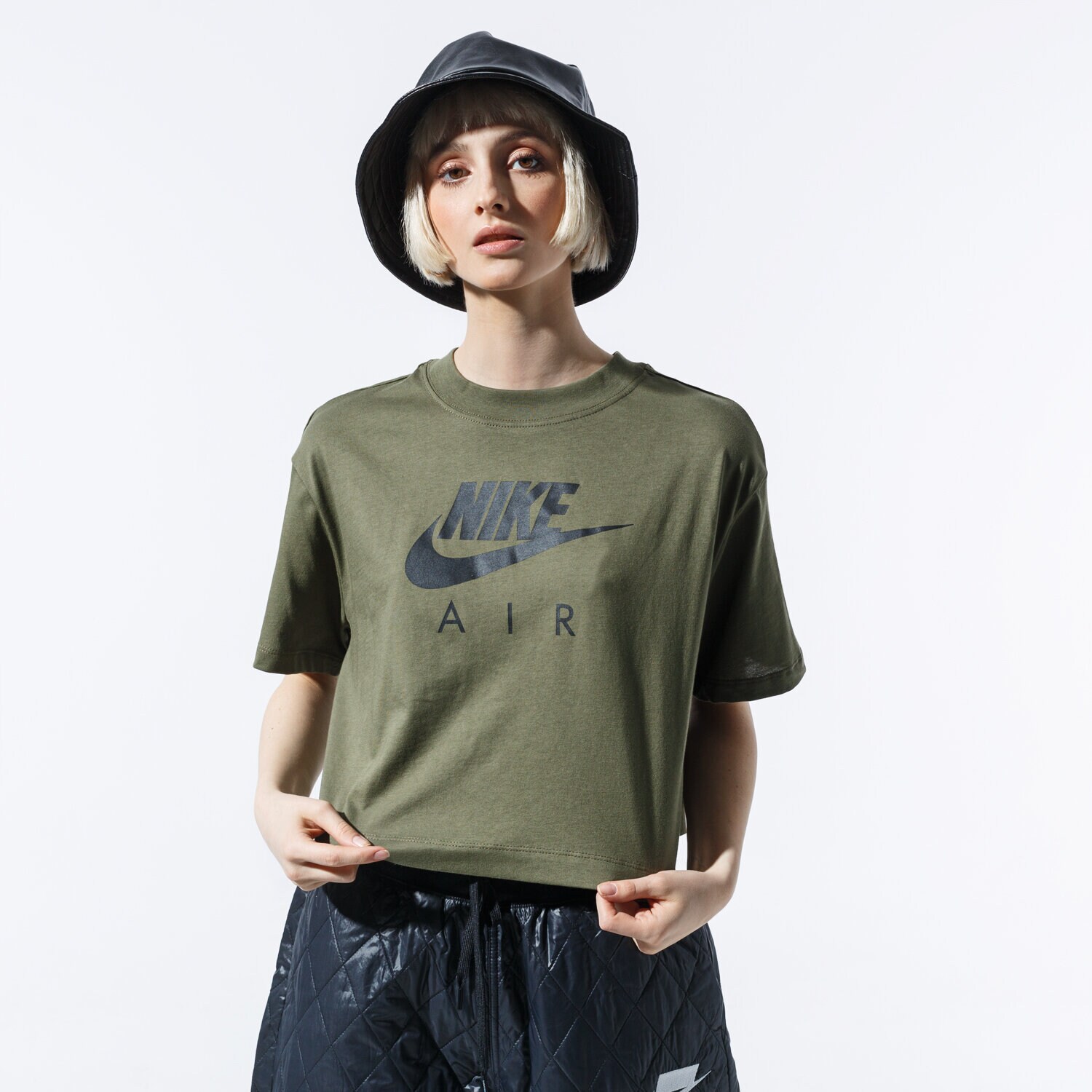 dámské tričko NIKE TRIČKO W NSW AIR TOP SS BV4777-222 KHAKI