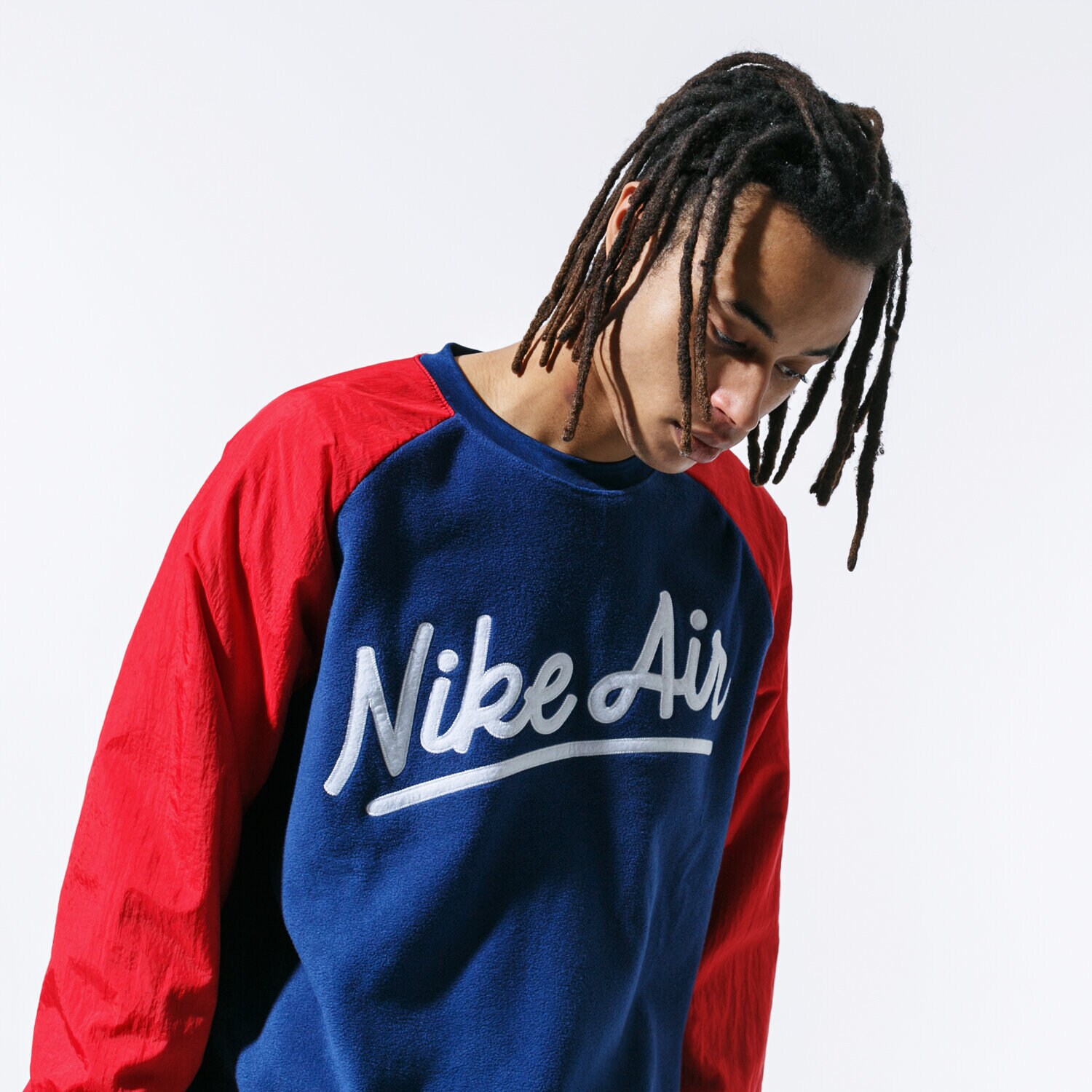 pánská mikina NIKE MIKINA M NSW NIKE AIR CREW MIX MIX SSNL BV5187-492 TMAVOMODRÁ