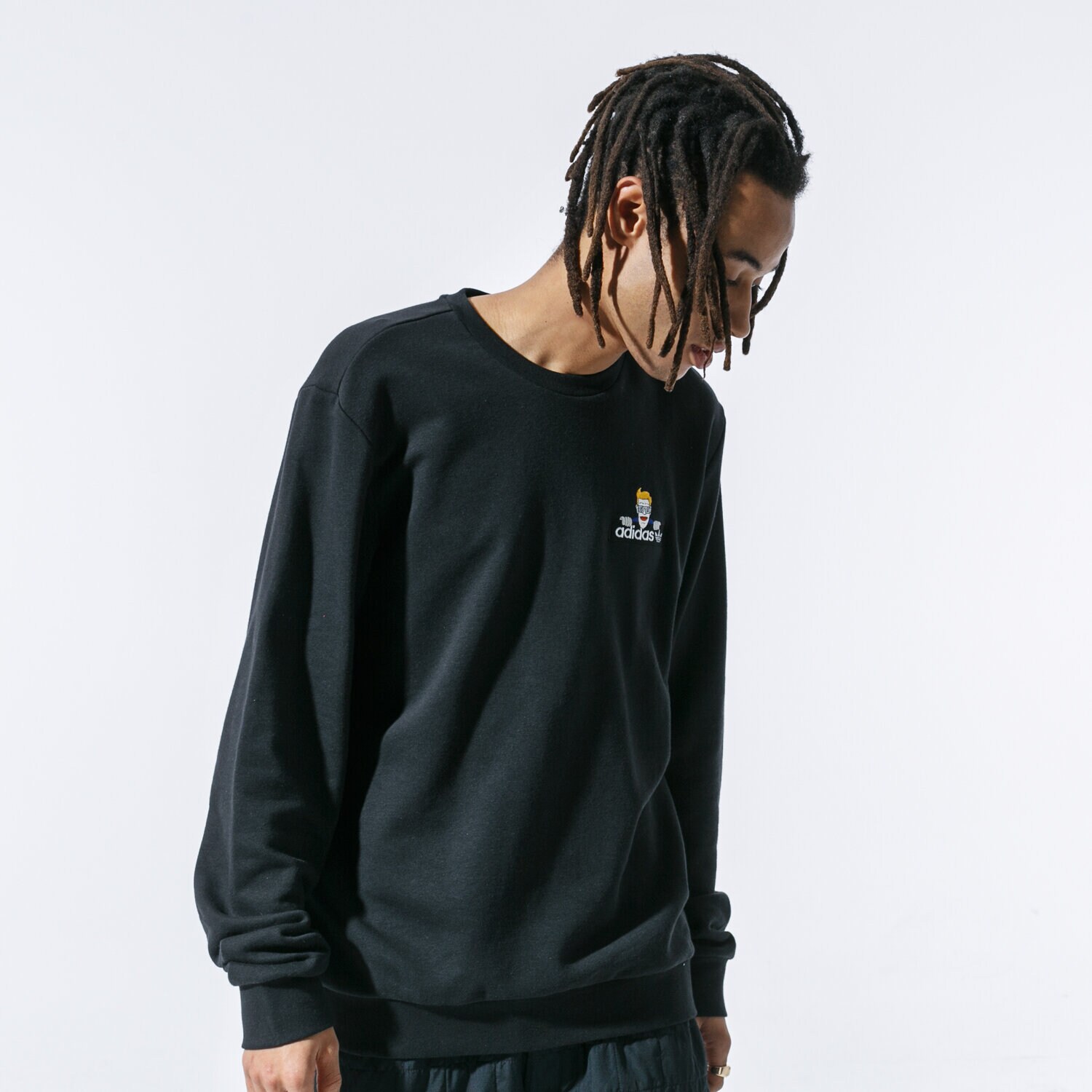 pánská mikina ADIDAS MIKINA LINEAR MINI EMB CREW GJ9815 ČERNÁ