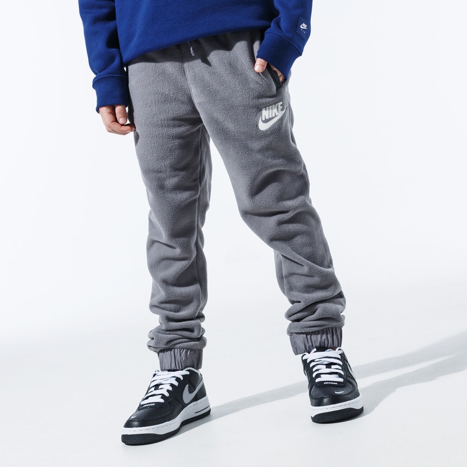dětské kalhoty NIKE KALHOTY  B NSW PANT WINTERIZED BV4510-056 ŠEDÁ