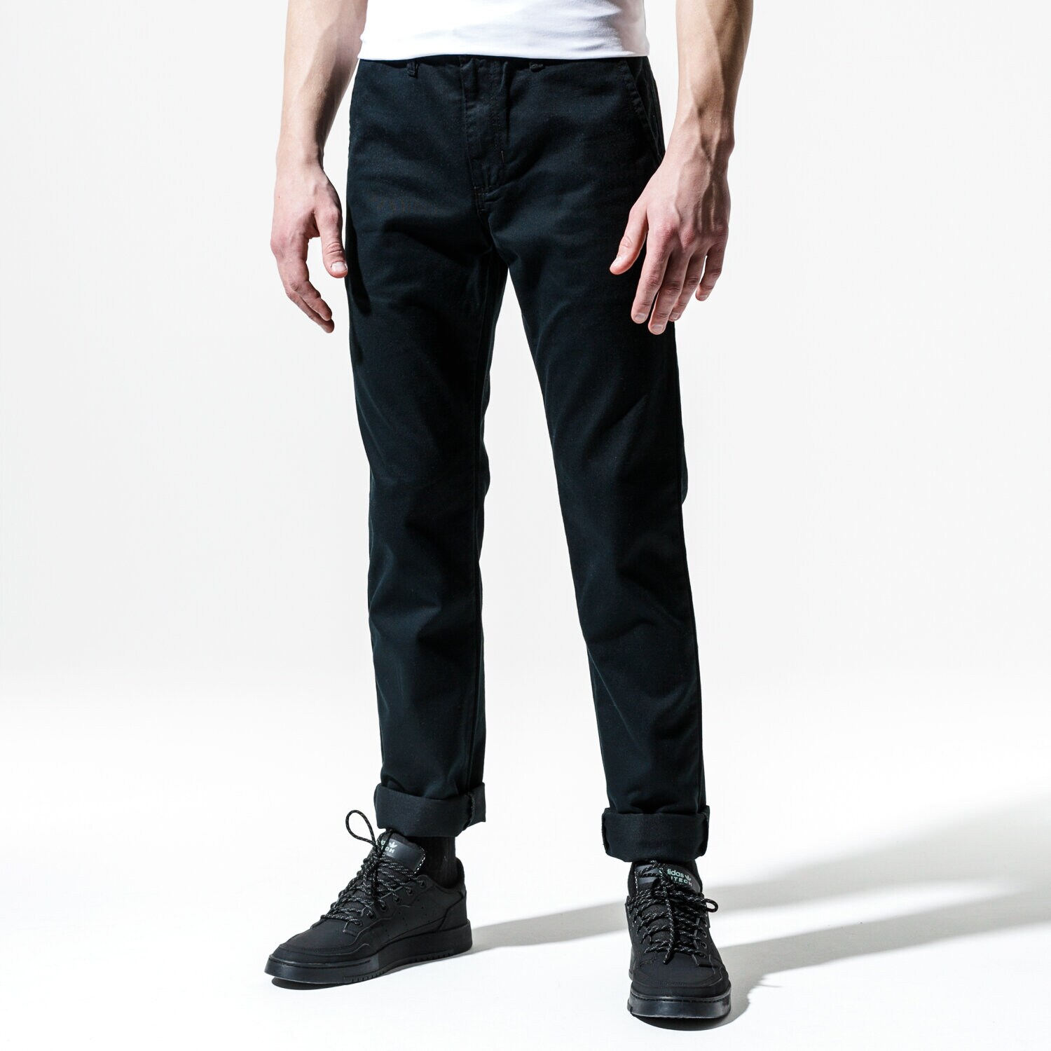 pánské kalhoty VANS KALHOTY  MN AUTHENTIC CHINO STRETCH BLACK VN0A3143BLK1 ČERNÁ