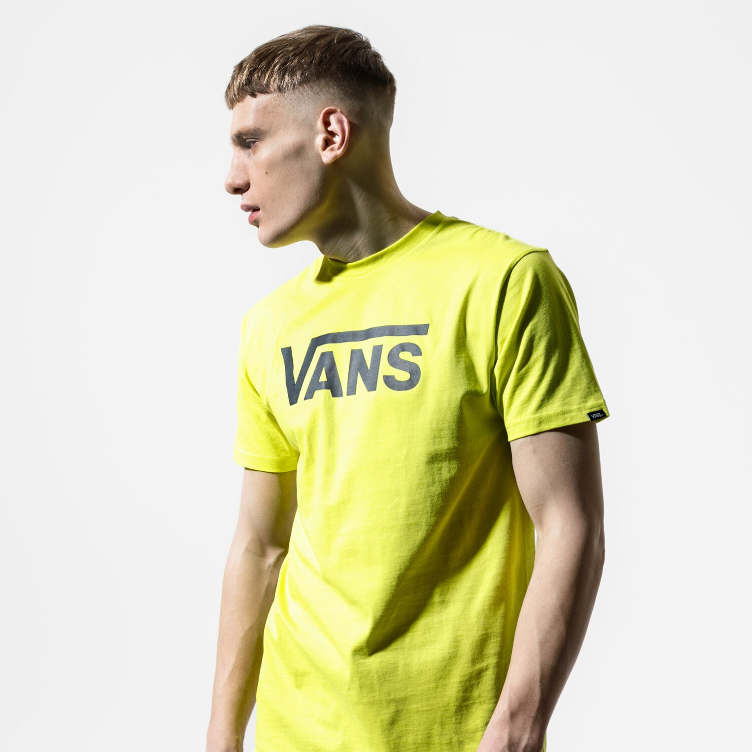 pánské tričko VANS TRIČKO MN VANS CLASSIC SULPHUR SPRING/ASPHALT VN000GGGYNC1 ŽLUTÁ