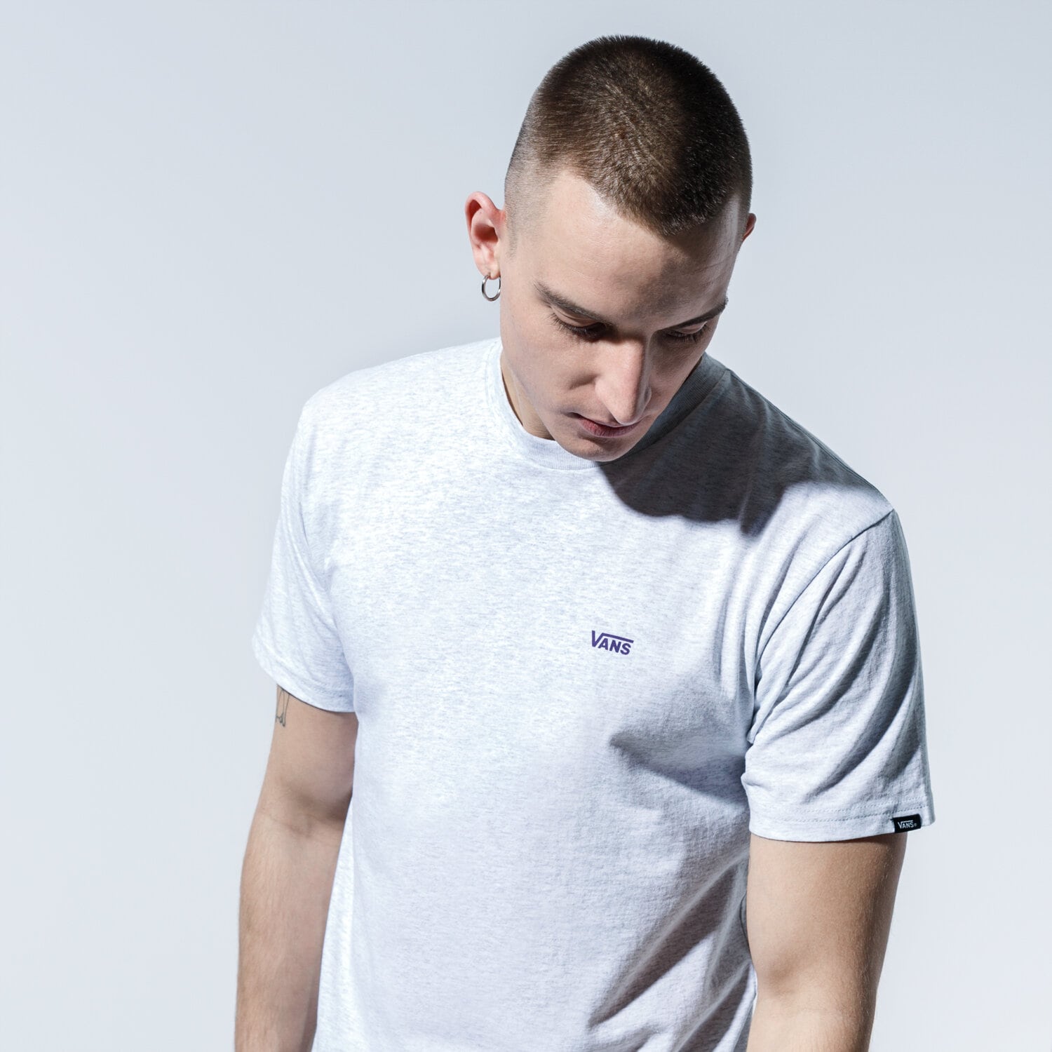 pánské tričko VANS TRIČKO MN LEFT CHEST LOGO TEE ASH HEATHER/HELIOTROPE VN0A3CZEYKY1 ŠEDÁ