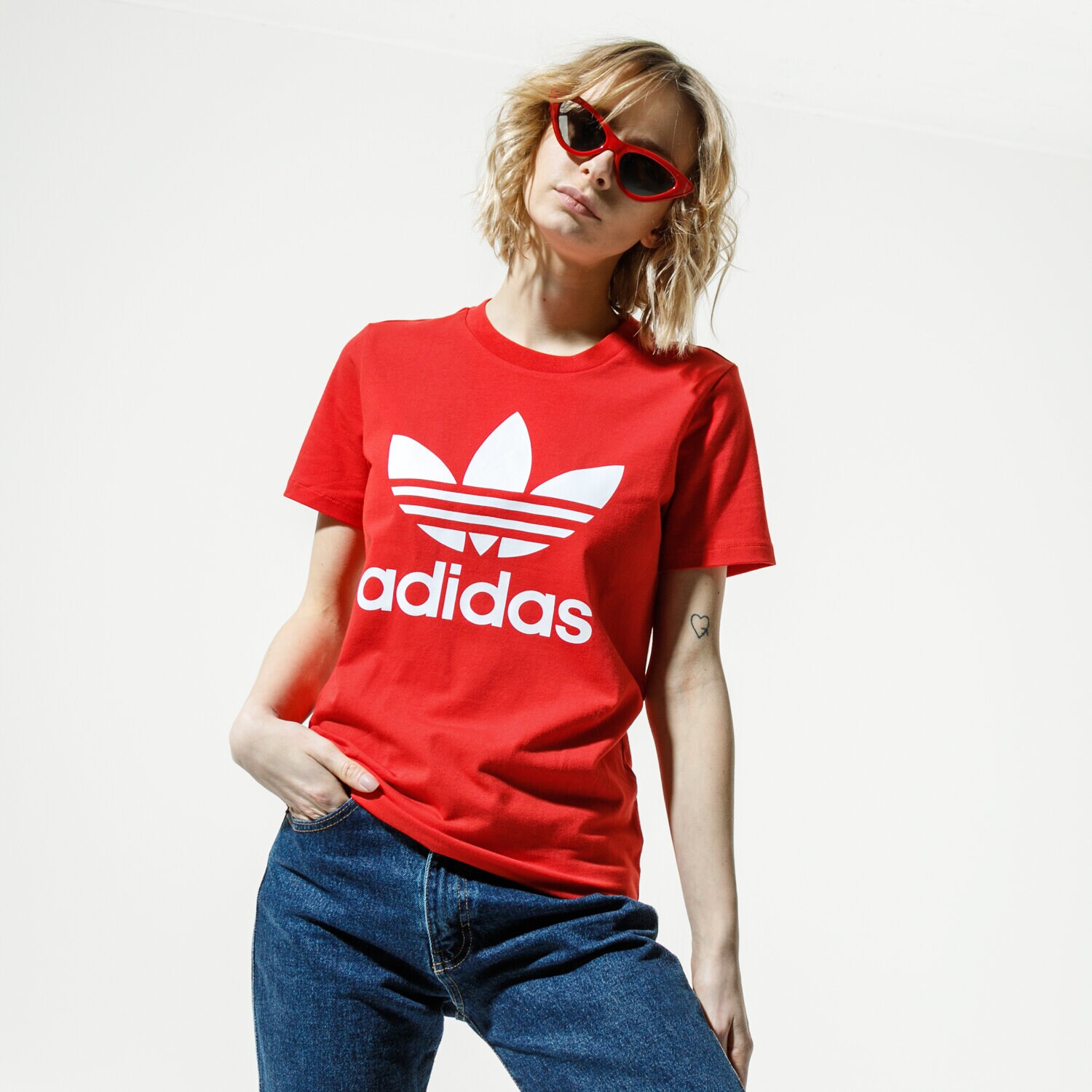dámské tričko ADIDAS TRIČKO TREFOIL TEE FM3302 ČERVENÁ