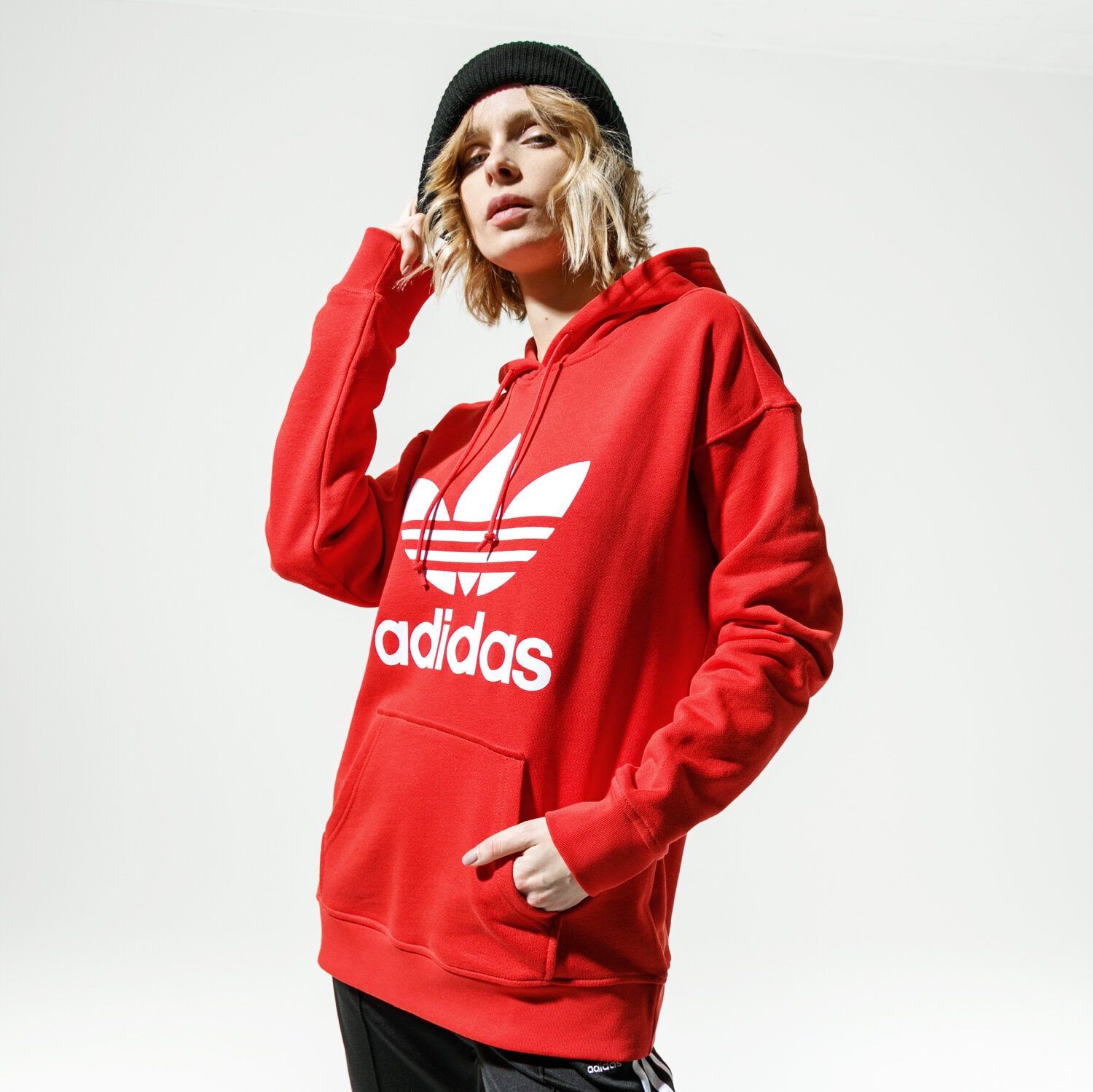 dámská mikina ADIDAS MIKINA S KAPUCÍ TRF HOODIE FM3298 ČERVENÁ