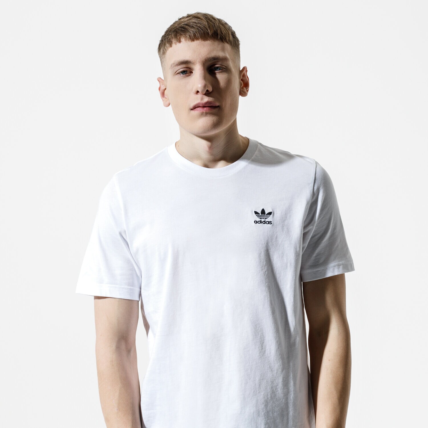 pánské tričko ADIDAS TRIČKO ESSENTIAL TEE FM9966 BÍLÁ