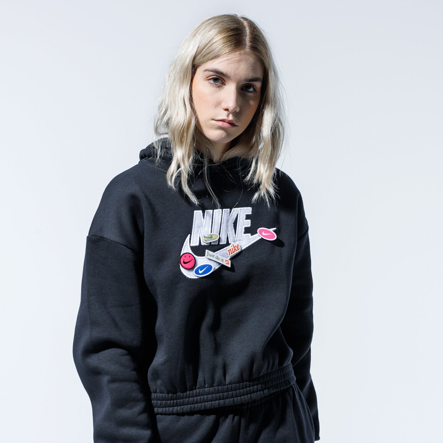 dámská mikina NIKE MIKINA S KAPUCÍ W NSW ICN CLSH FLC HOODIE BB CJ2034-010 ČERNÁ
