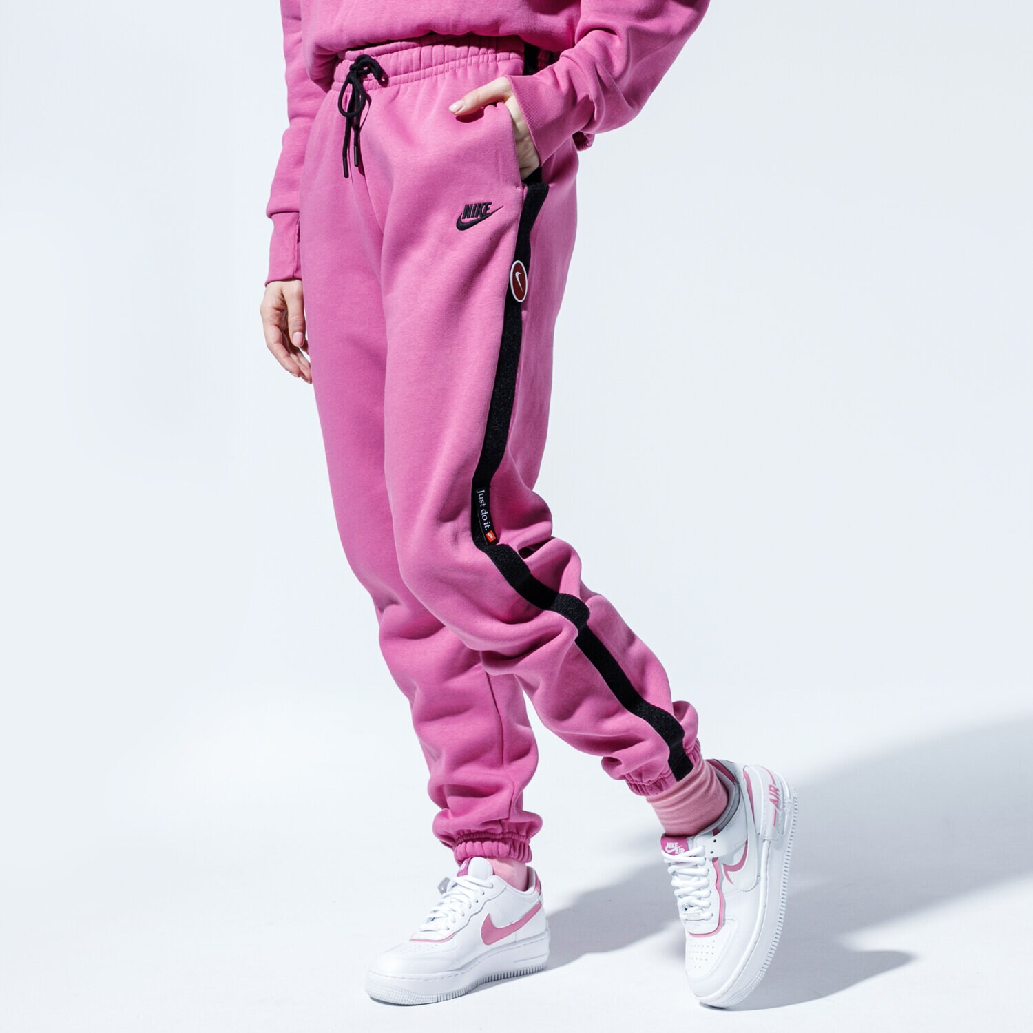 dámské kalhoty NIKE KALHOTY  W NSW ICN CLSH FLC PANT BB CJ2036-691 RŮŽOVÁ