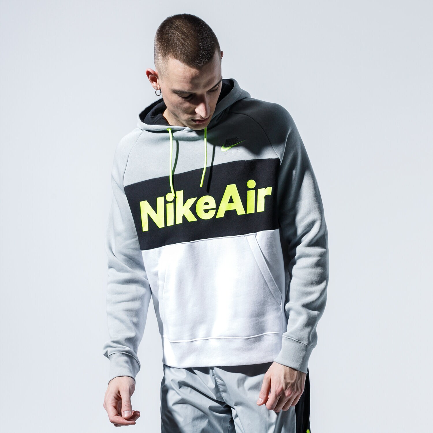 pánská mikina NIKE MIKINA S KAPUCÍ AIR CJ4824-077 ŠEDÁ