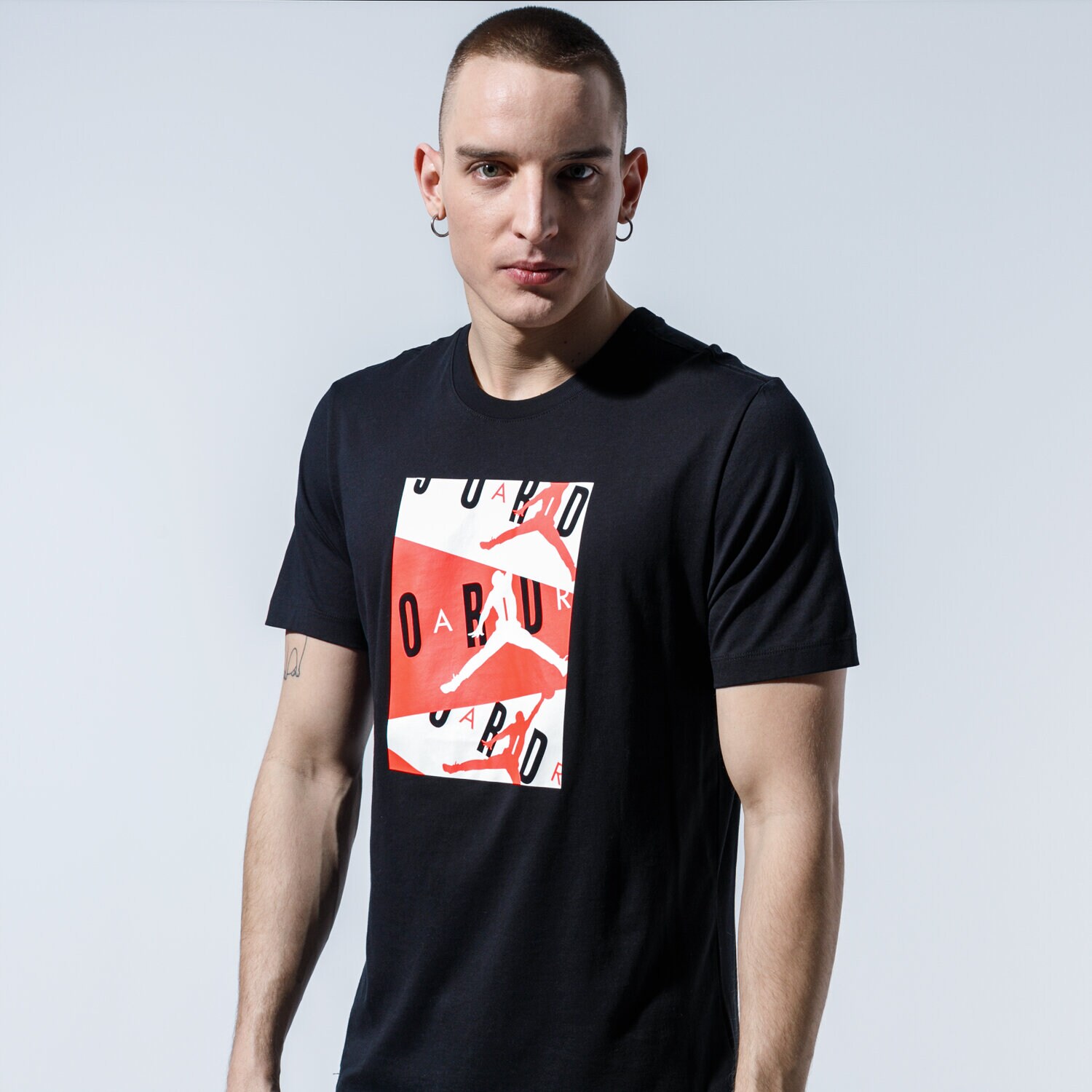 pánské tričko JORDAN TRIČKO M J AIR SS CREW CD5628-010 ČERNÁ