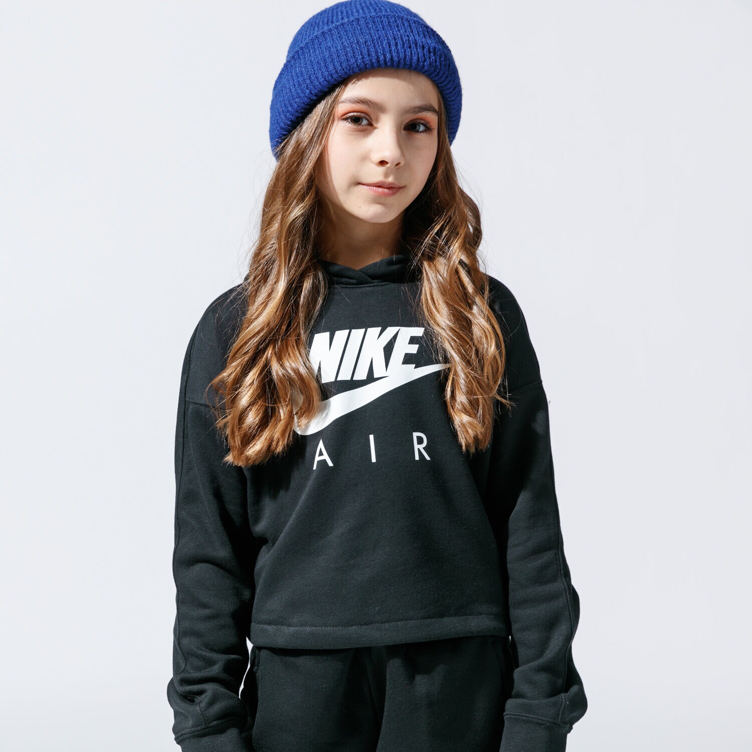 dětská mikina NIKE MIKINA S KAPUCÍ AIR CJ7413-010 ČERNÁ