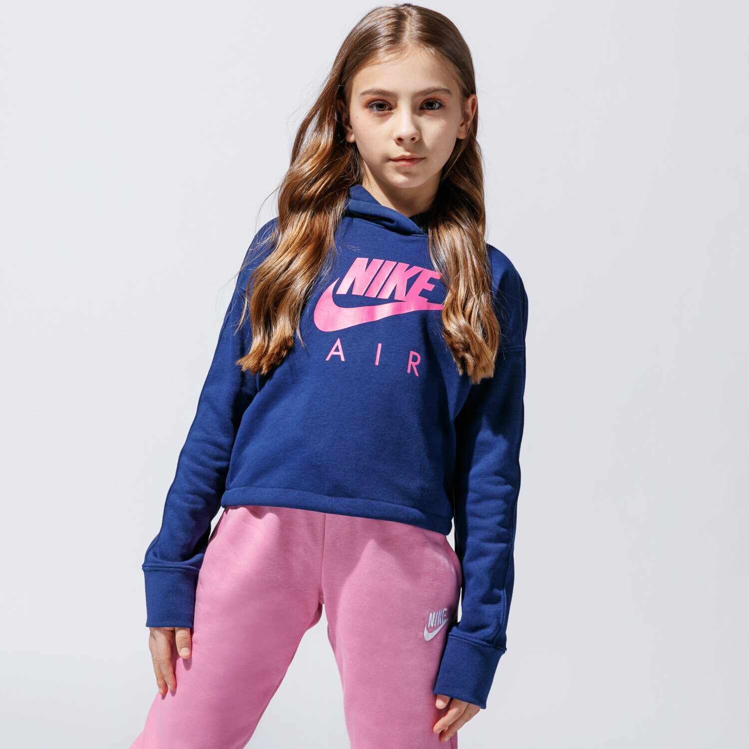 dětská mikina NIKE MIKINA S KAPUCÍ AIR CJ7413-492 TMAVOMODRÁ