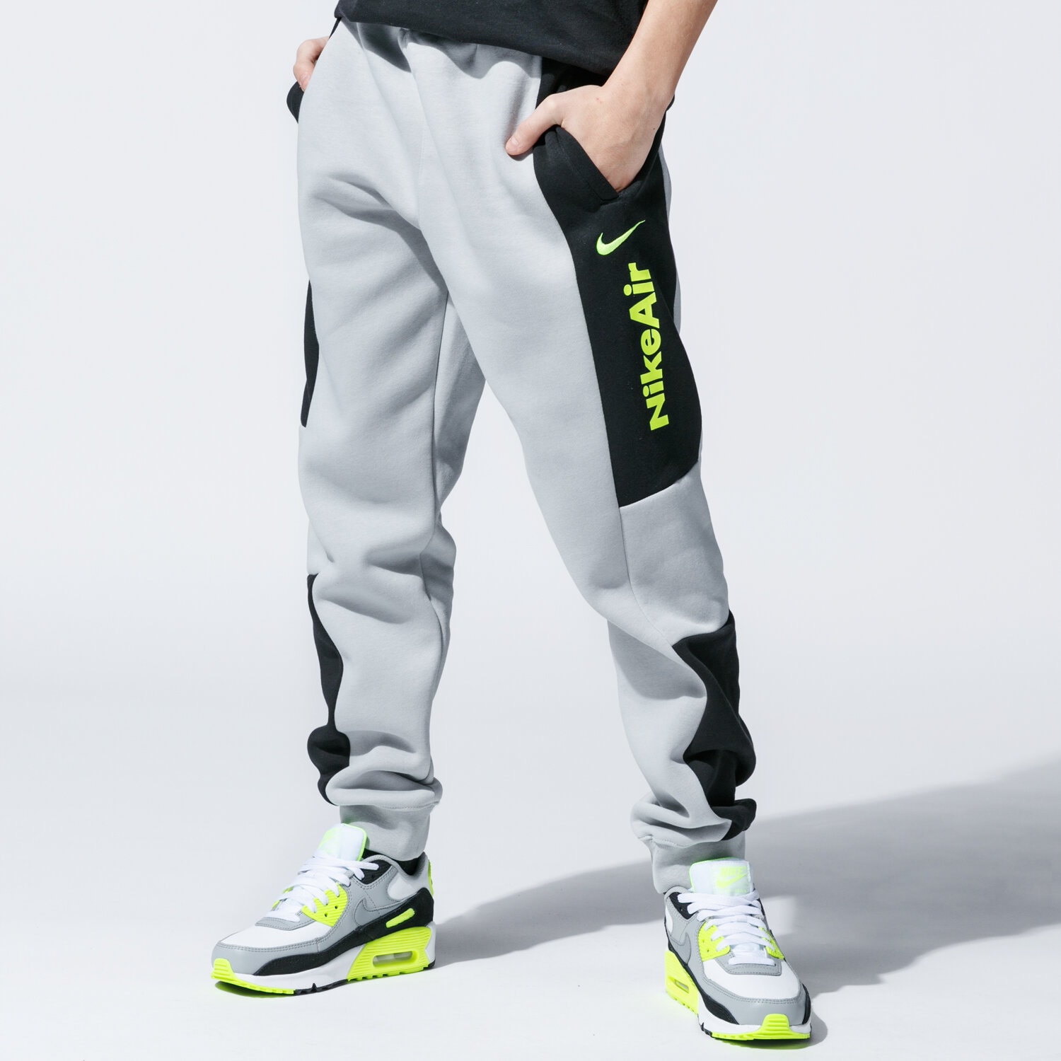 dětské kalhoty NIKE KALHOTY  AIR CJ7857-077 ŠEDÁ