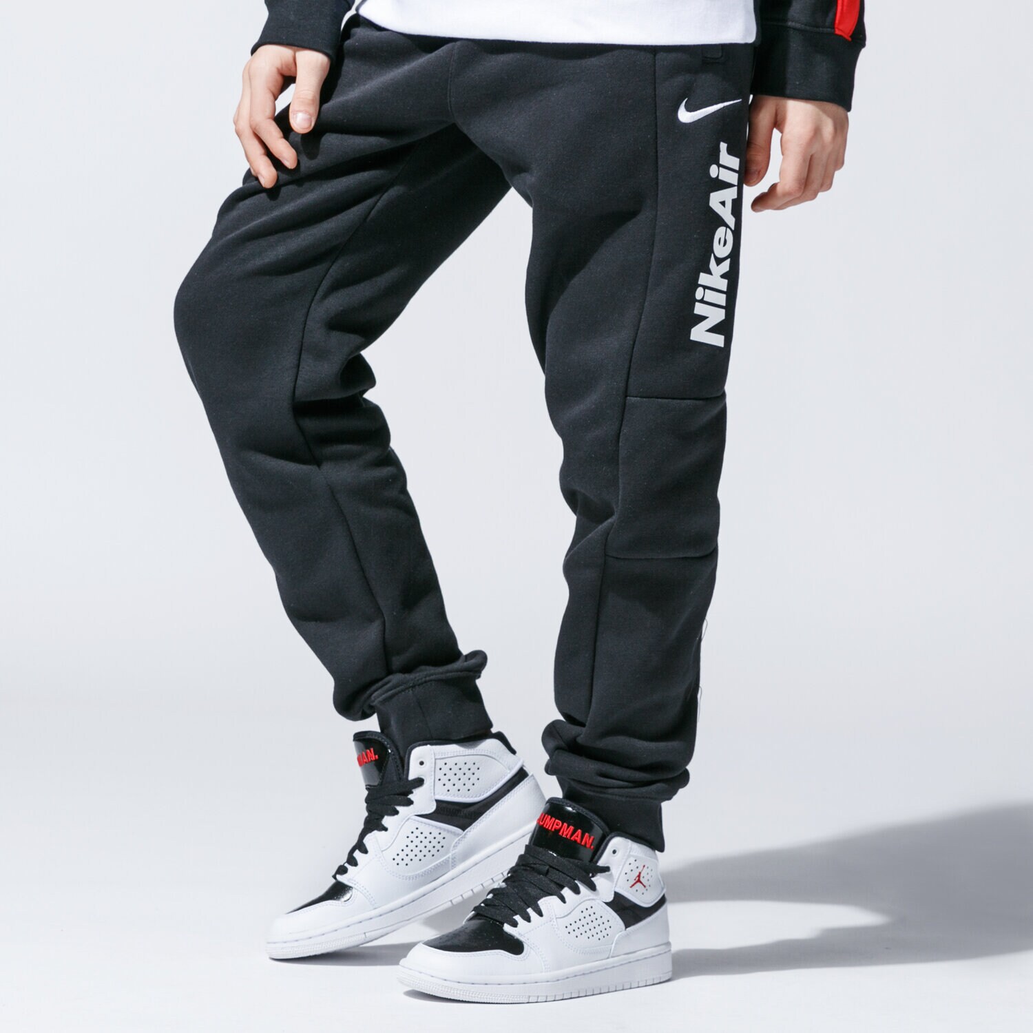 dětské kalhoty NIKE KALHOTY  AIR CJ7857-012 ČERNÁ