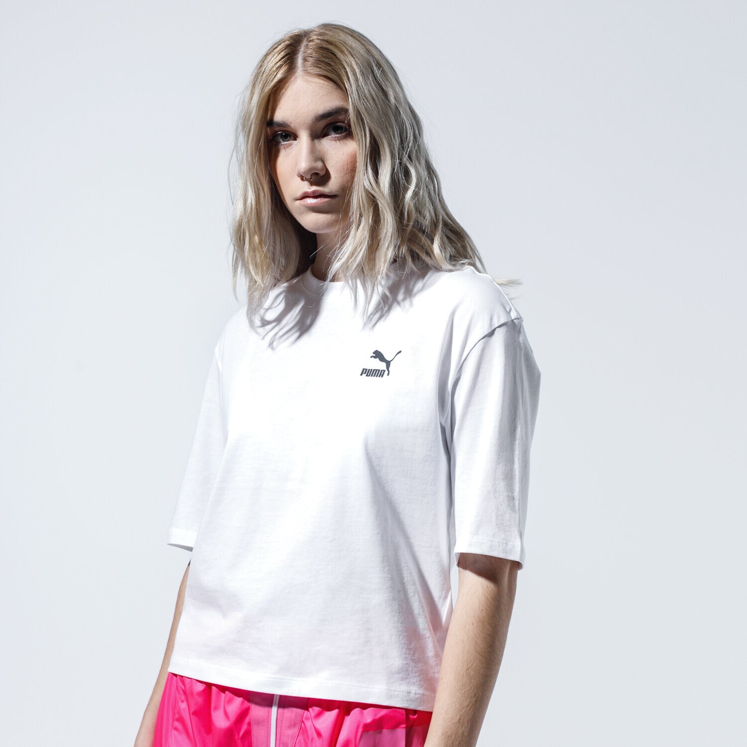 dámské tričko PUMA TRIČKO TFS GRAPHIC TEE 59625902 BÍLÁ