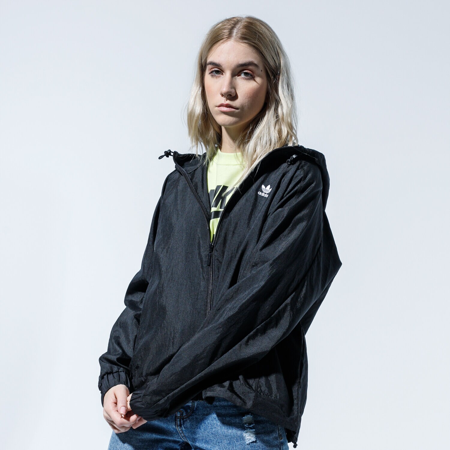 Přechodná bunda dámská (podzimní, jarní) ADIDAS BUNDA WINDBREAKER FL4126 ČERNÁ