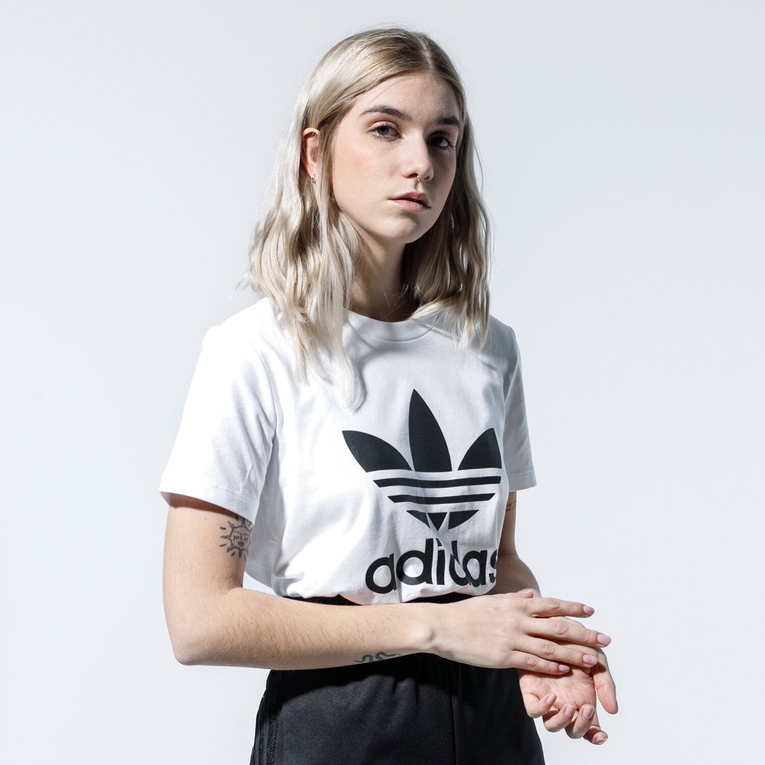 dámské tričko ADIDAS TRIČKO TREFOIL TEE FM3306 BÍLÁ