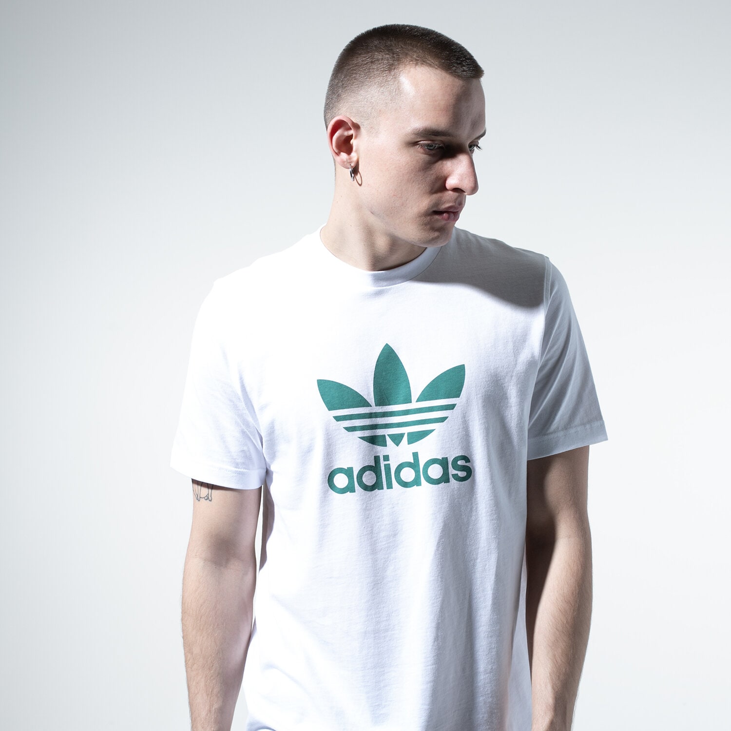 pánské tričko ADIDAS TRIČKO TREFOIL TRIČKO FM3789 BÍLÁ