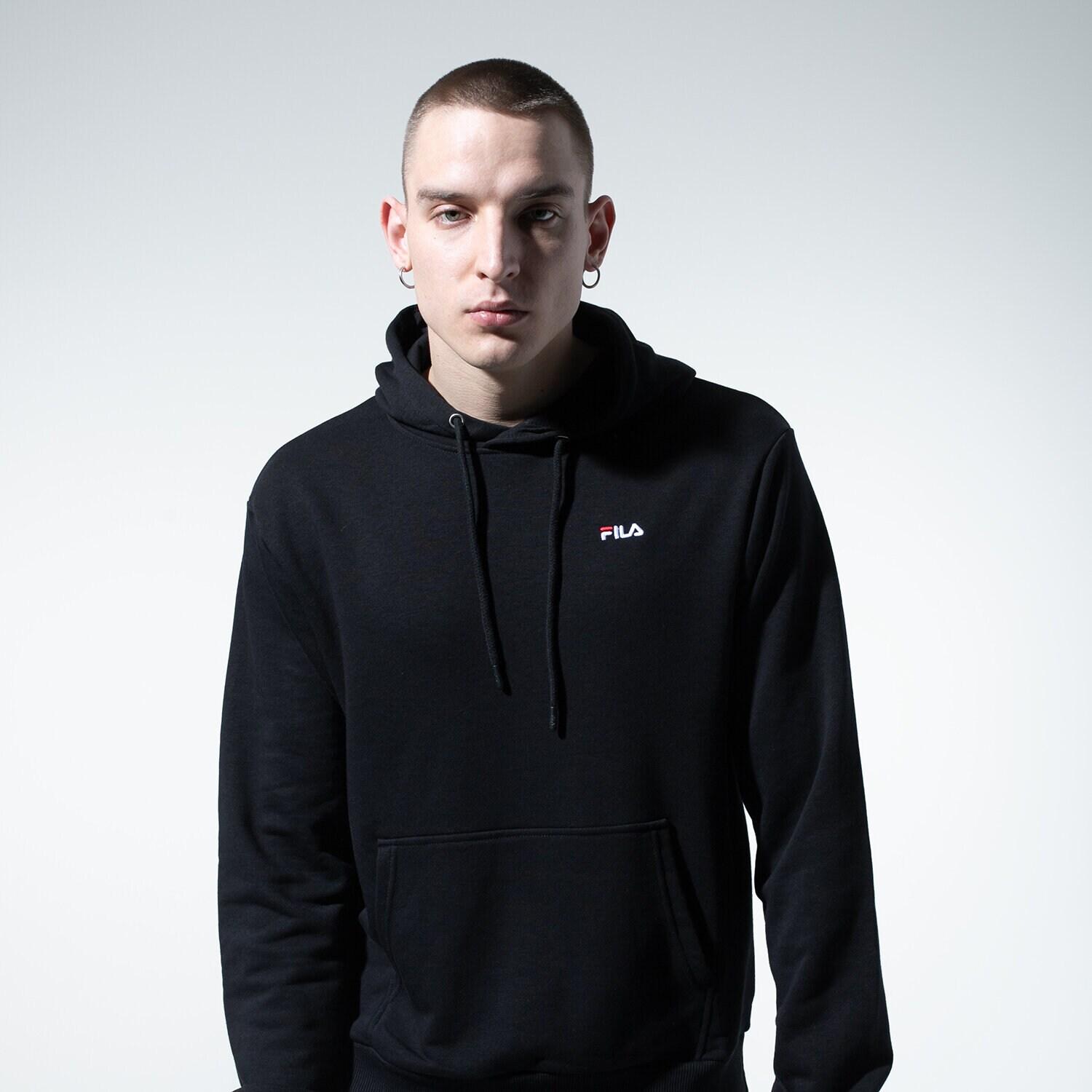 pánská mikina FILA MIKINA S KAPUCÍ EDISON HOODY 688163002 ČERNÁ