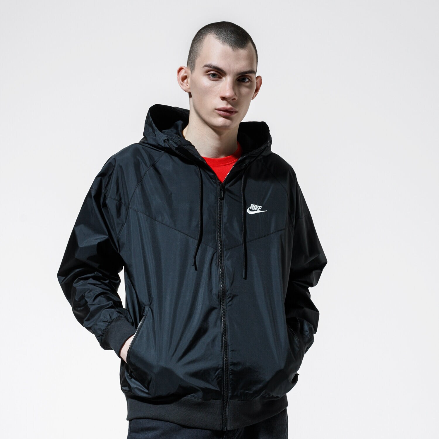 Přechodná bunda pánská (podzimní, jarní) NIKE BUNDA M NSW HE WR JKT HD AR2191-010 ČERNÁ