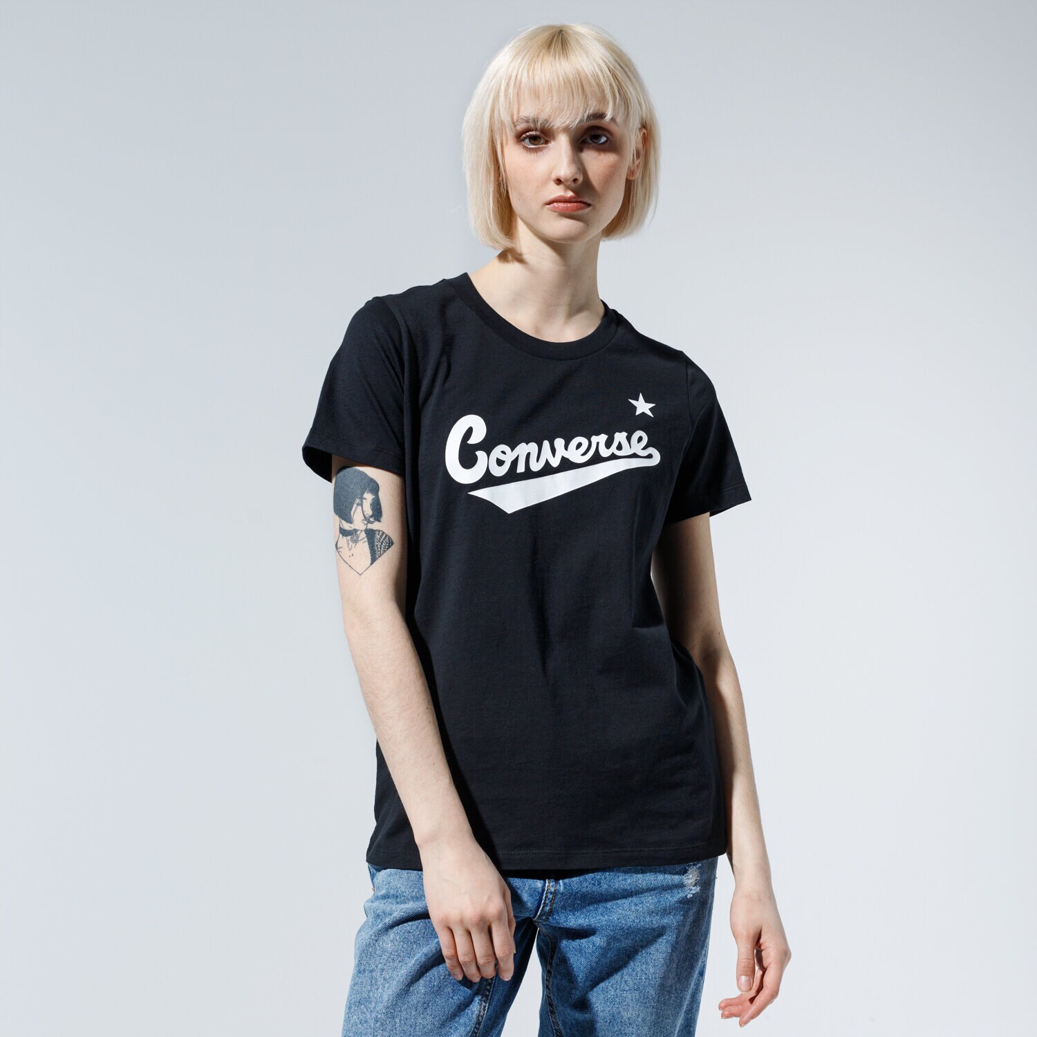 dámské tričko CONVERSE TRIČKO WMN NOVA CENTER FRONT LOGO TEE 10018268-A01 ČERNÁ