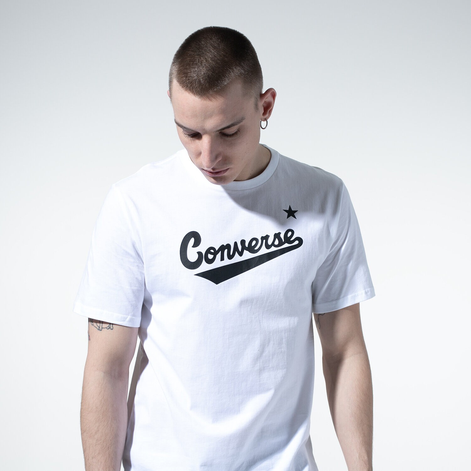 pánské tričko CONVERSE TRIČKO CENTER FRONT LOGO TEE 10018235-A02 BÍLÁ