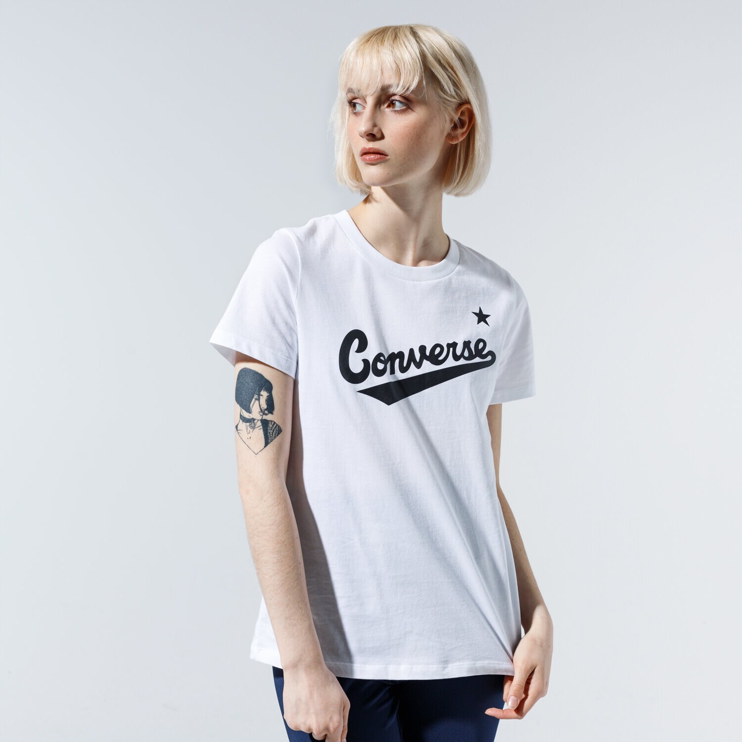 dámské tričko CONVERSE TRIČKO WMN NOVA CENTER FRONT LOGO TEE 10018268-A04 BÍLÁ