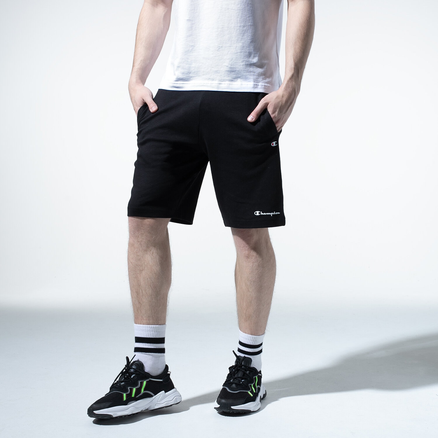 pánské kraťasy CHAMPION ŠORTKY  BASIC SHORTS 214539KK001 ČERNÁ