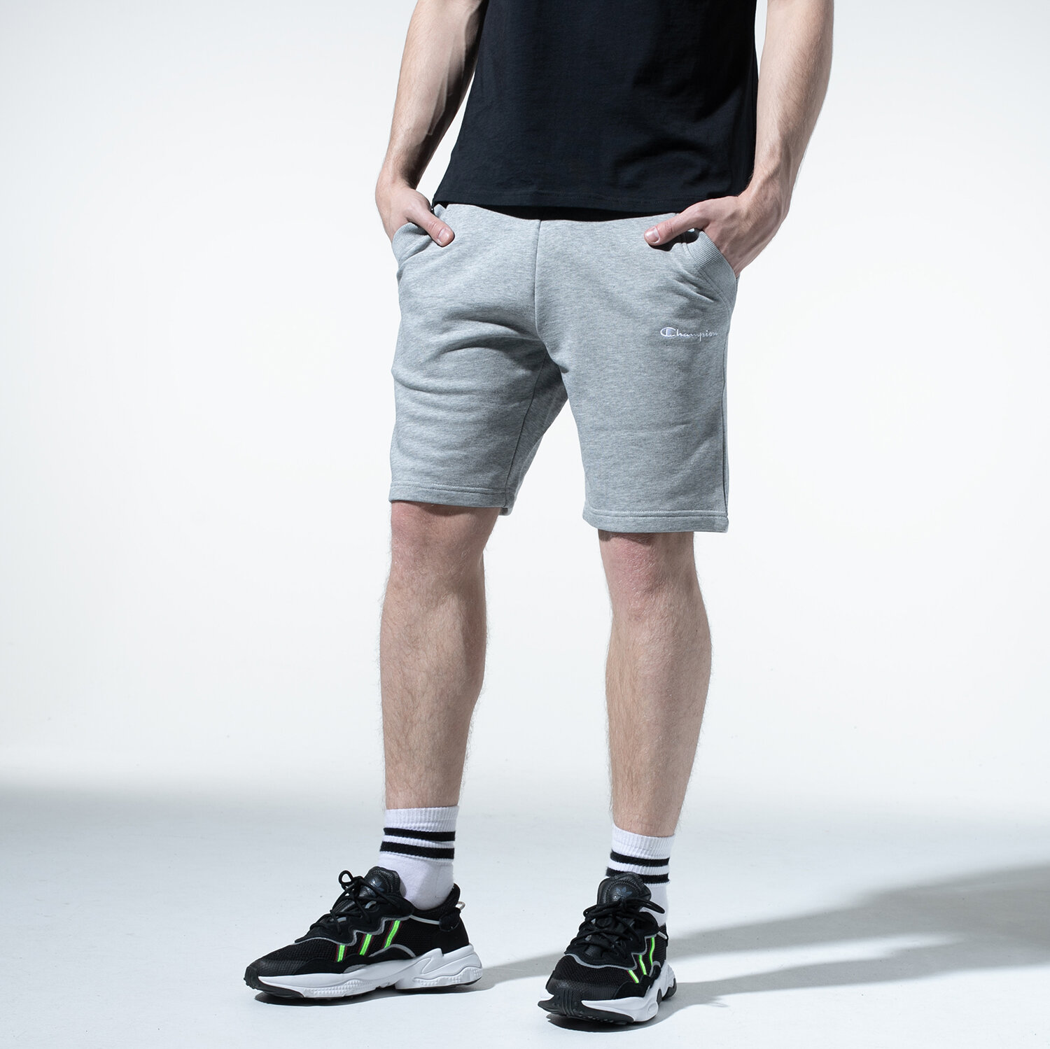 pánské kraťasy CHAMPION ŠORTKY  LOGO SHORTS 215497EM006 ŠEDÁ