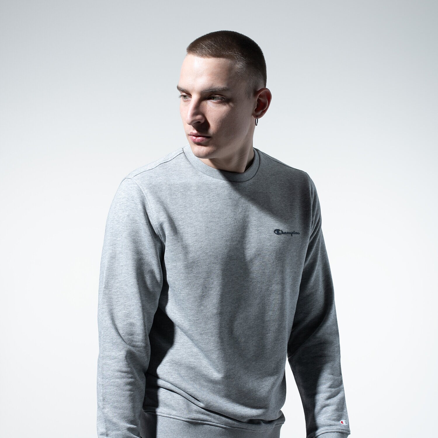 pánská mikina CHAMPION MIKINA BASIC CREWNECK 215493EM006 ŠEDÁ