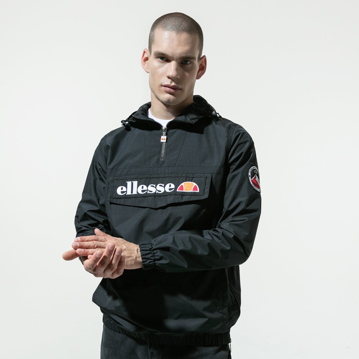 Přechodná bunda pánská (podzimní, jarní) ELLESSE BUNDA MONT 2 BLK SHS06040001 ČERNÁ