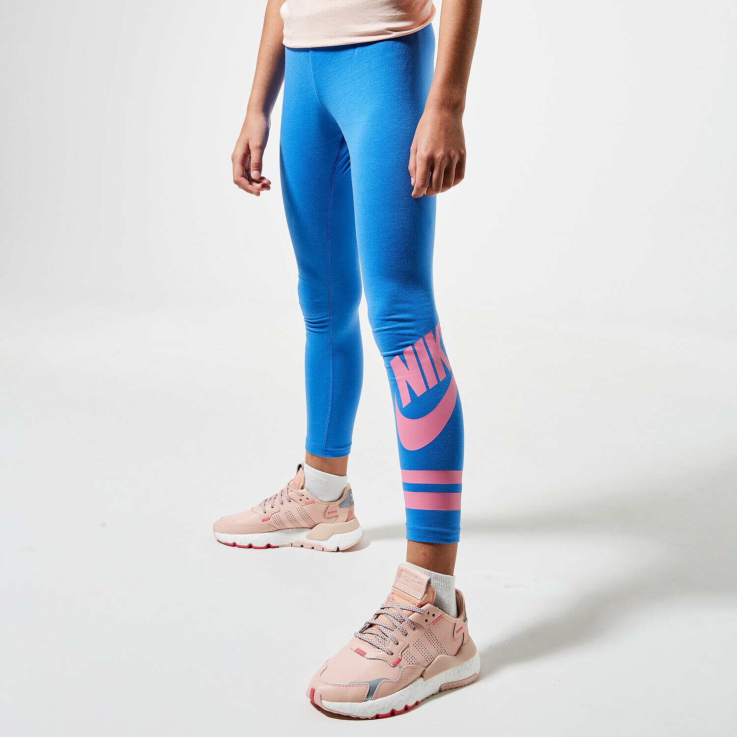 dětské kalhoty NIKE LEGGINGS SPORTSWEAR 939447-402 MODRÁ