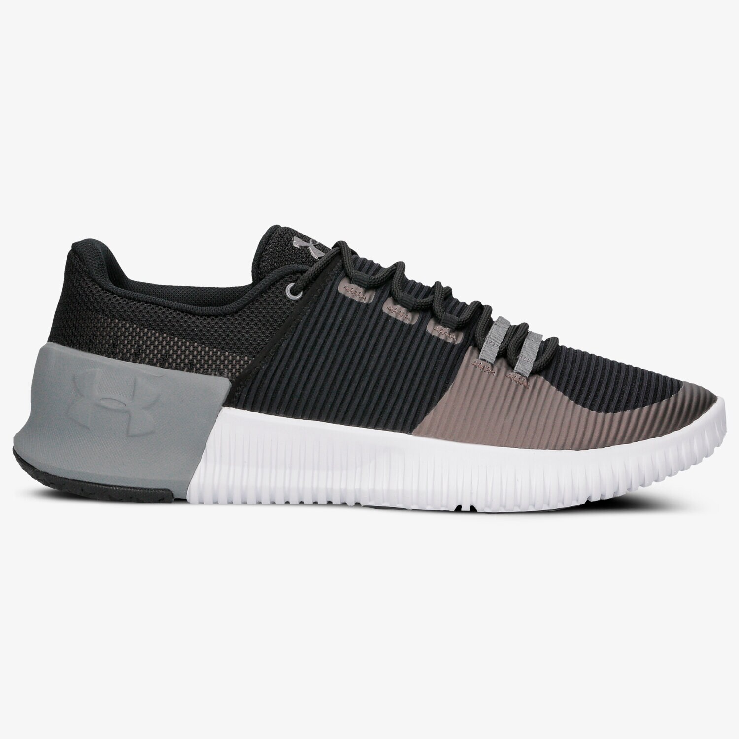 UNDER ARMOUR UA ULTIMATE SPEED 3000329001 ČERNÁ