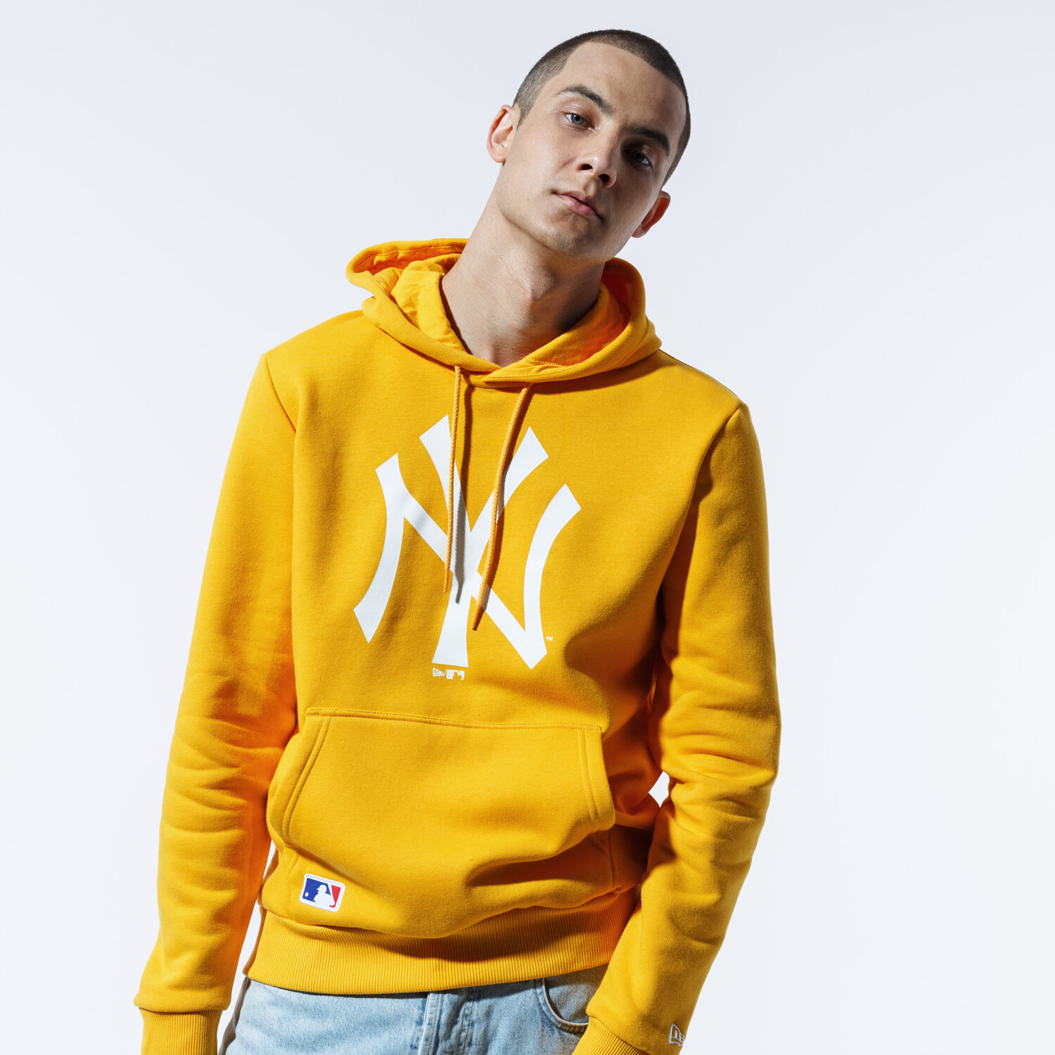 pánská mikina NEW ERA MIKINA S KAPUCÍ MLB SEASONAL TEAM LOGO HOODY NEYYAN 12369833 ŽLUTÁ