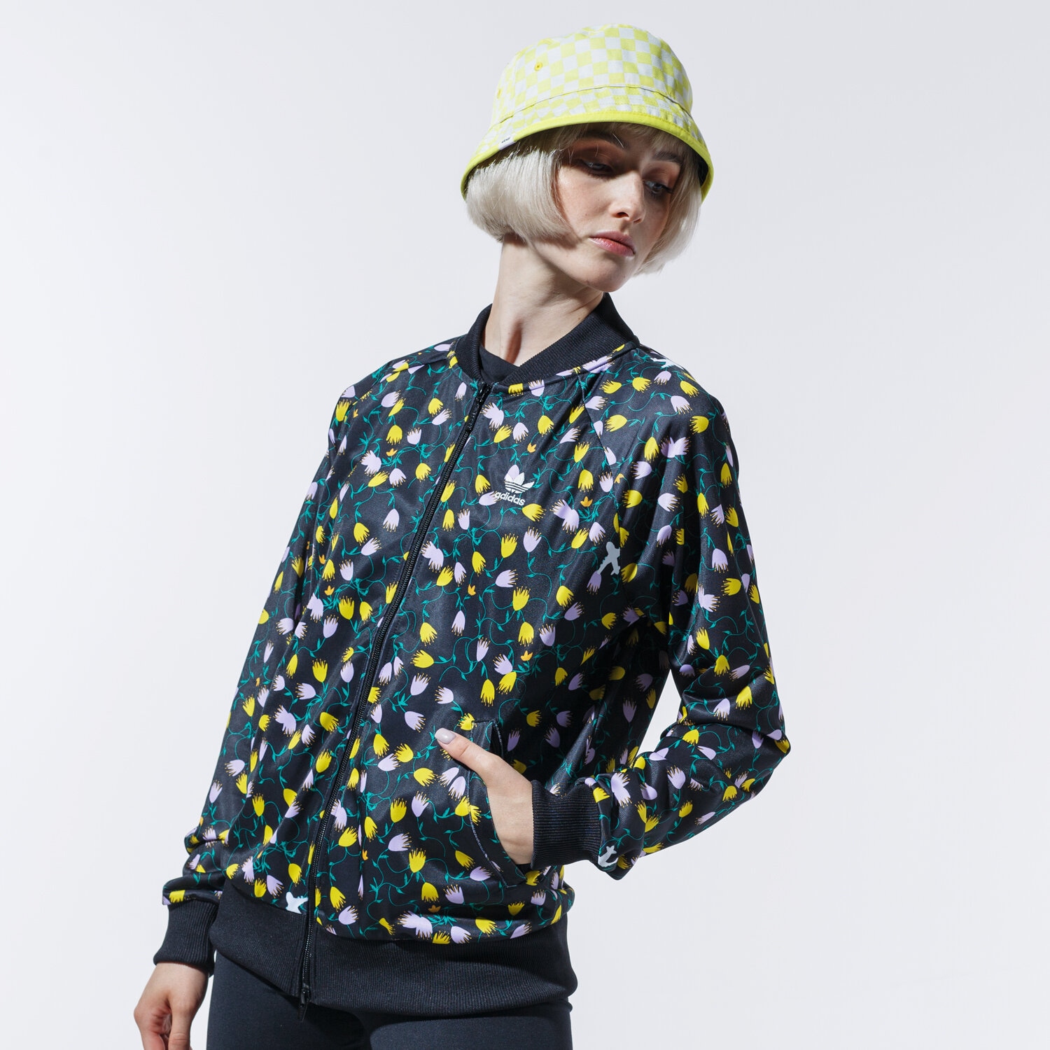 dámská mikina ADIDAS MIKINA ROZEPÍNACÍ AOP TRACK TOP FL4106 VÍCEBAREVNÁ