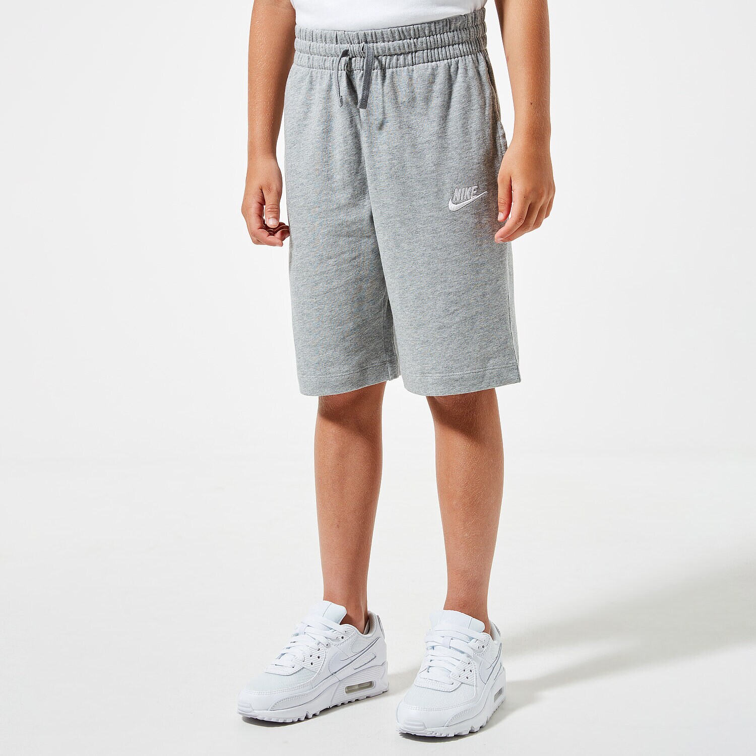NIKE ŠORTKY  BOYS' SPORTSWEAR SHORT 805450-063 ŠEDÁ