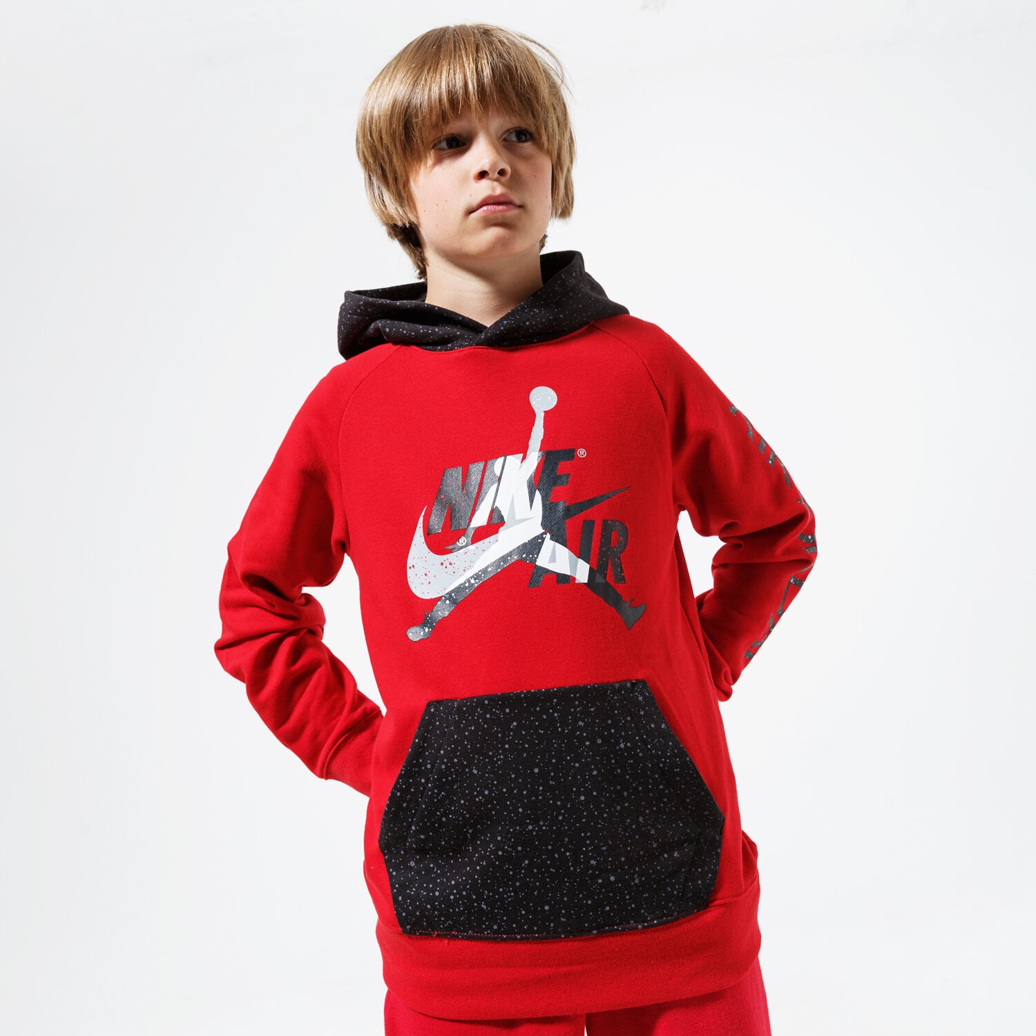 dětská mikina JORDAN MIKINA S KAPUCÍ   JDB JUMPMAN CLASSICS II PO 956900-R78-EH ČERVENÁ