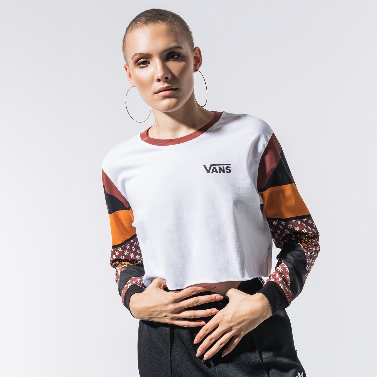 dámské tričko VANS TRIČKO SABRE VN0A4V3GWHT1 BÍLÁ