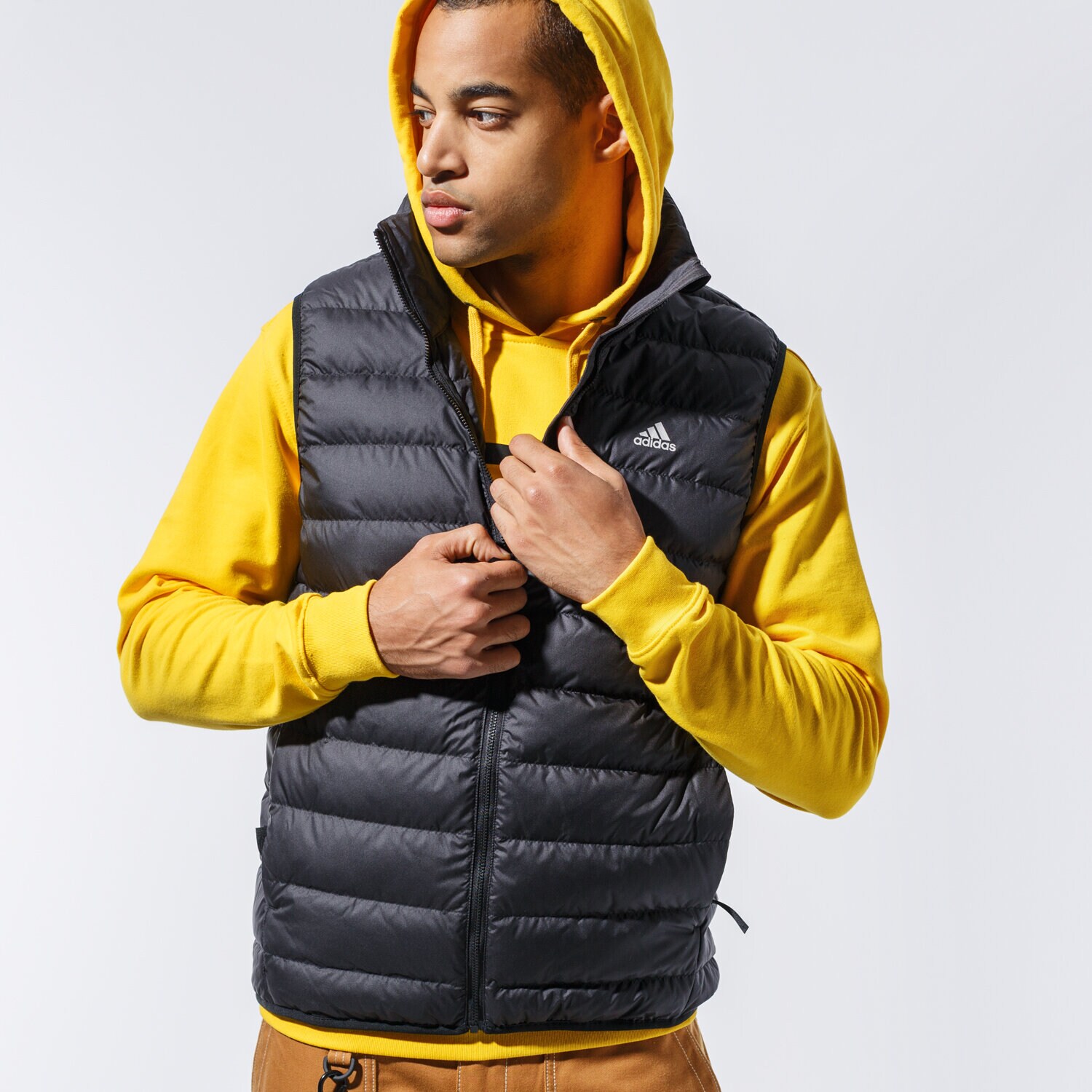 pánská vesta ADIDAS VESTA TODOWN VEST FT2507 ČERNÁ