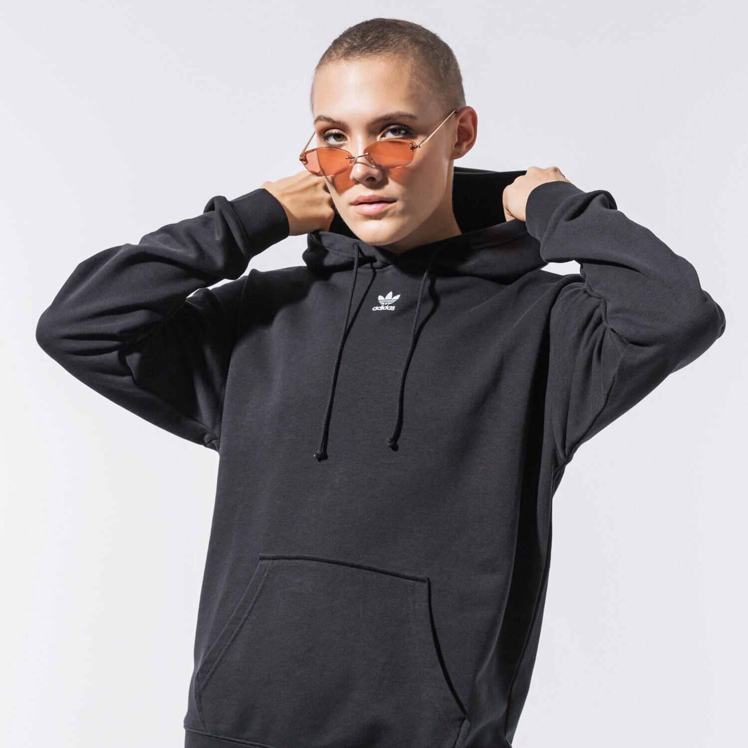 dámská mikina ADIDAS MIKINA S KAPUCÍ TREFOIL ESSENTIALS HOODIE GD4291 ČERNÁ