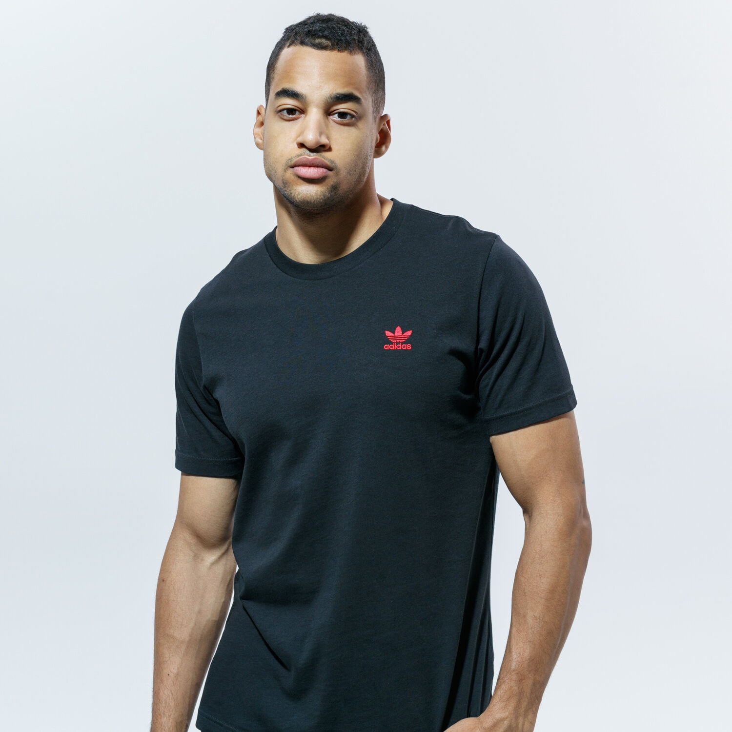 pánské tričko ADIDAS TRIČKO ESSENTIAL TEE GD2535 ČERNÁ